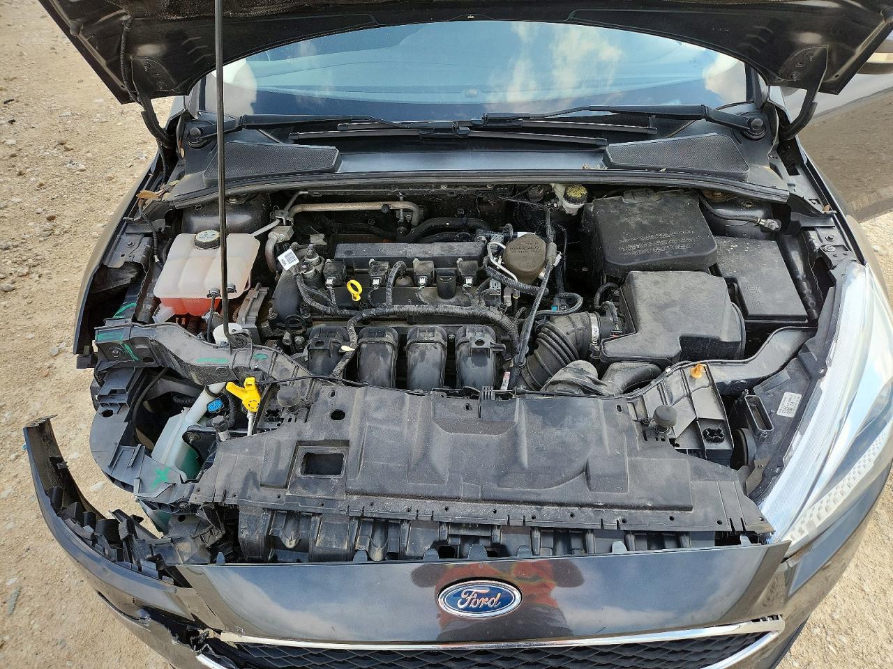 2015 Ford Focus Se Gray vin: 1FADP3K28FL275710