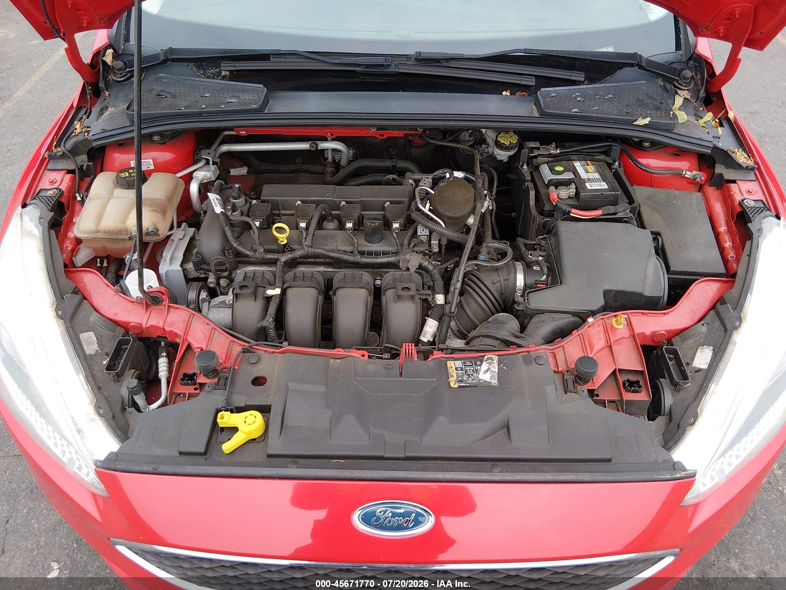 2015 Ford Focus Se Red vin: 1FADP3K28FL342418