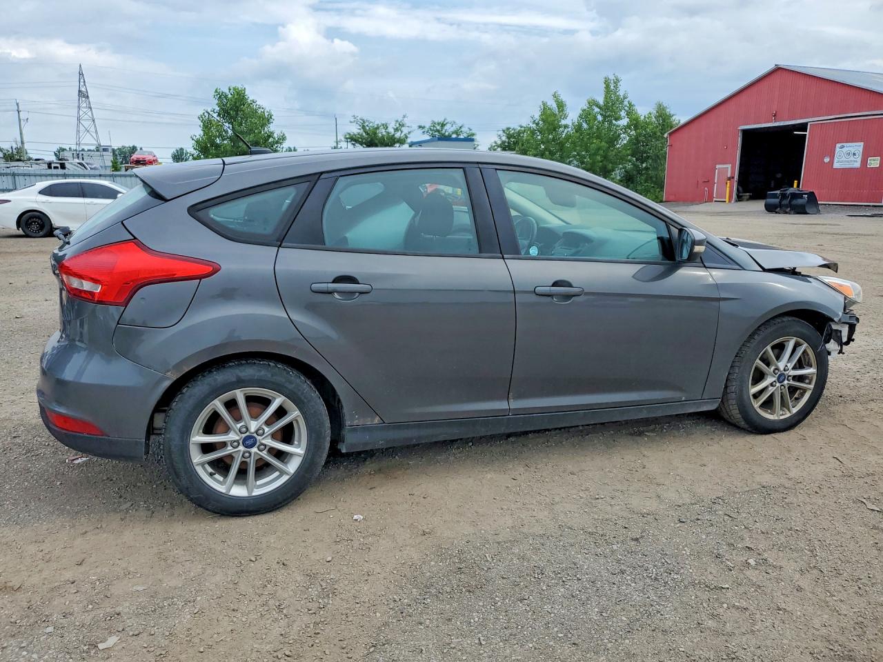 2015 Ford Focus Se Gray vin: 1FADP3K28FL351815