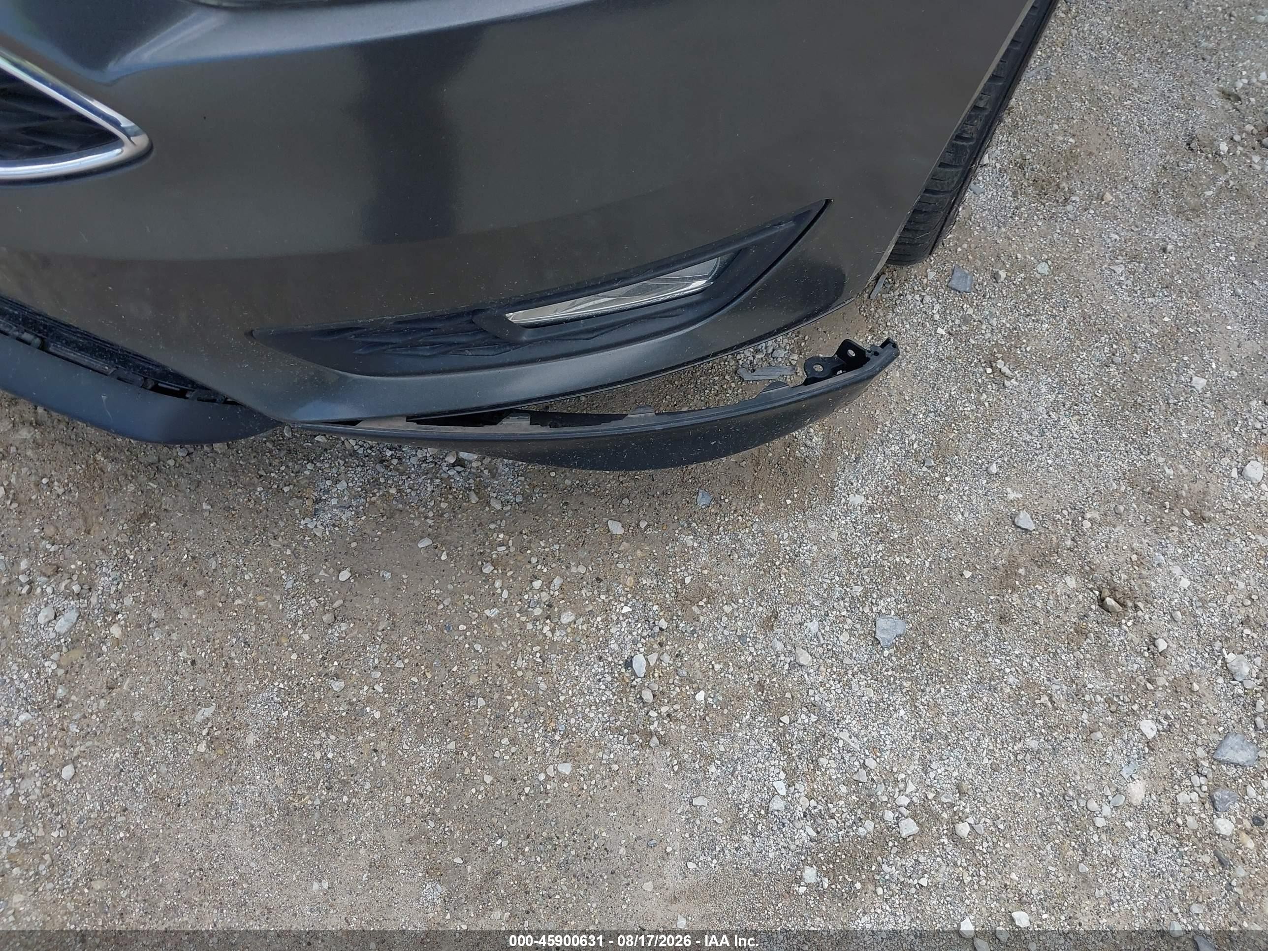 2015 Ford Focus Se Silver vin: 1FADP3K28FL386709