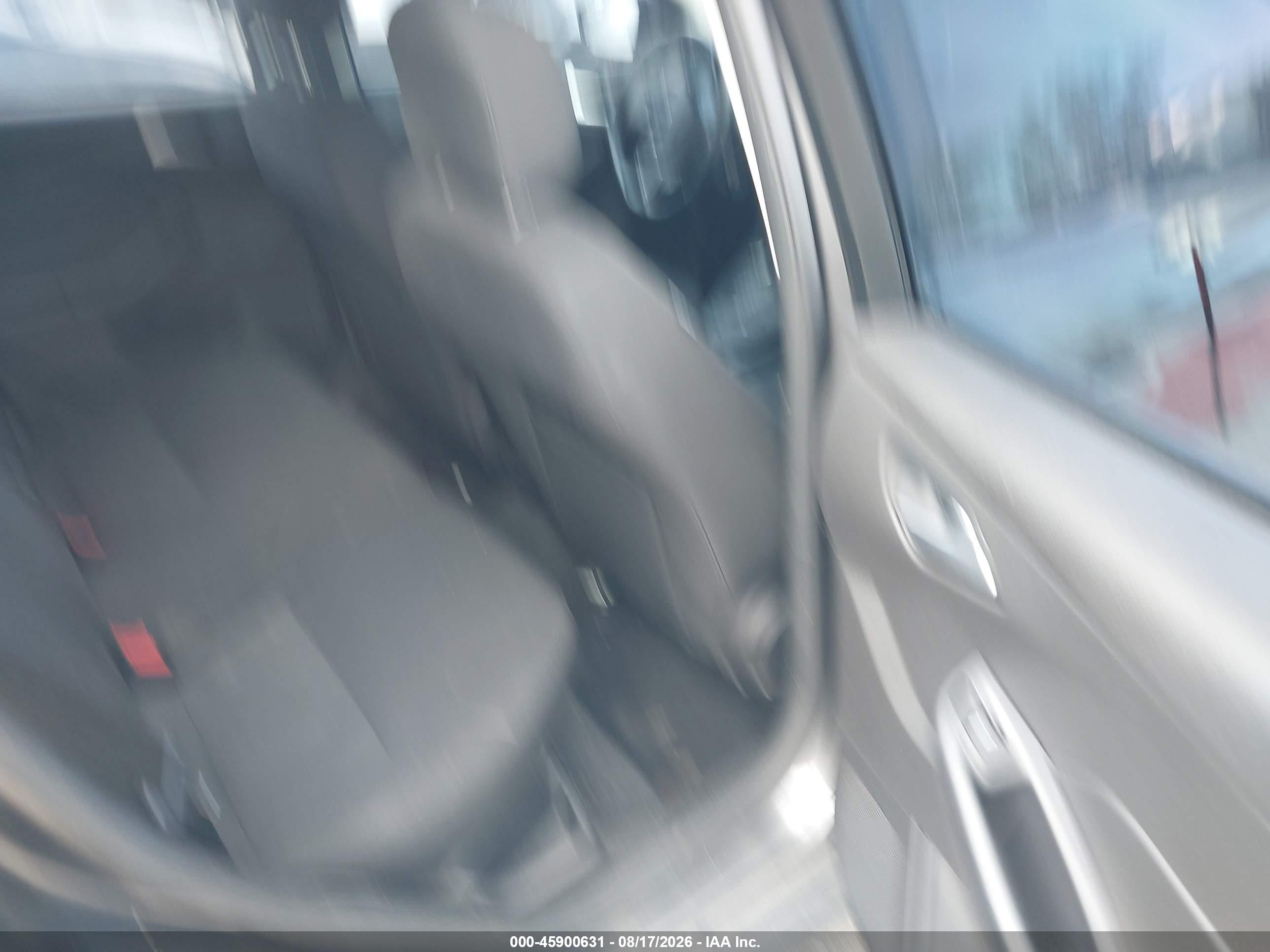 2015 Ford Focus Se Silver vin: 1FADP3K28FL386709