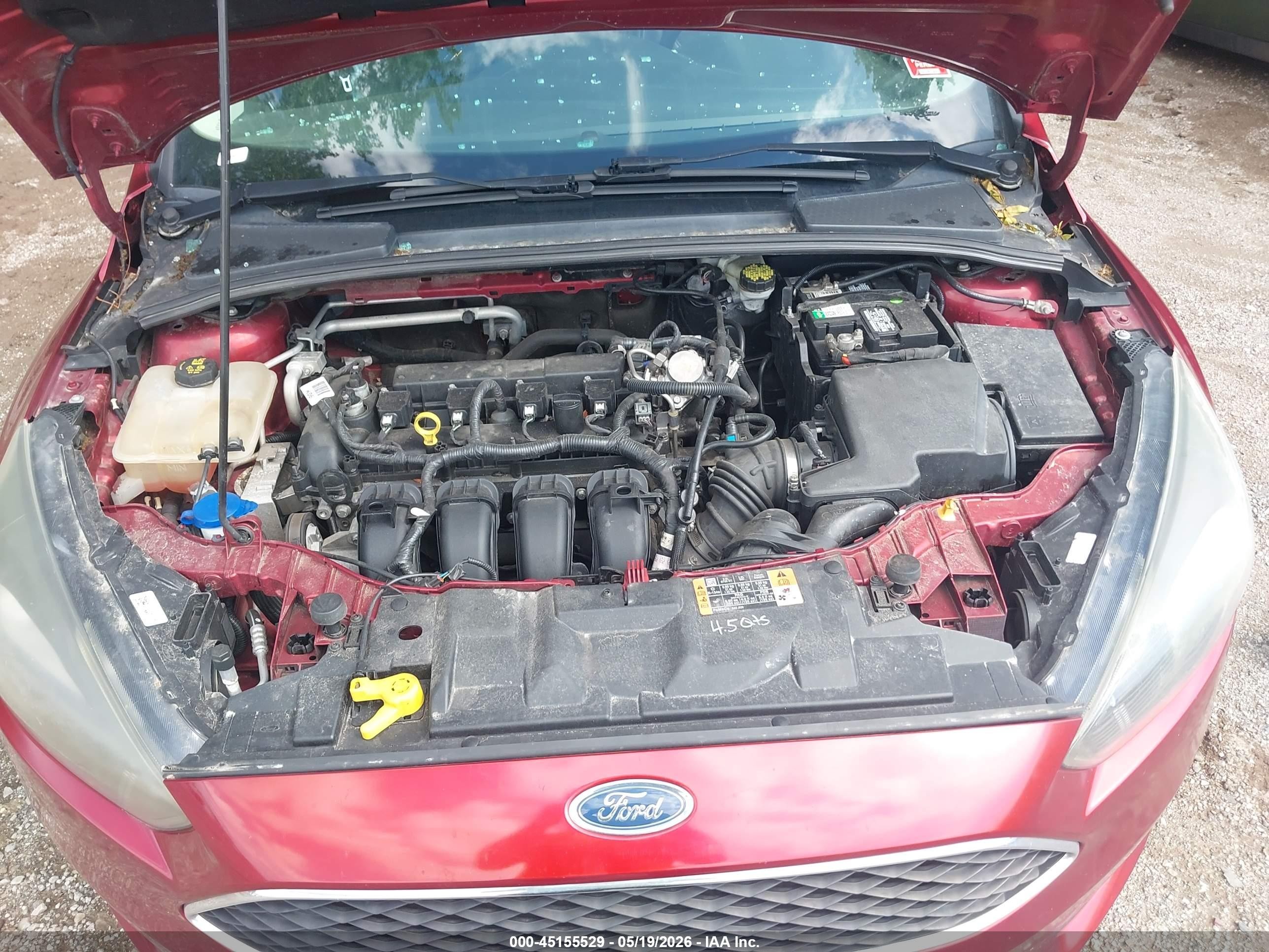 2016 Ford Focus Se Red vin: 1FADP3K28GL242398