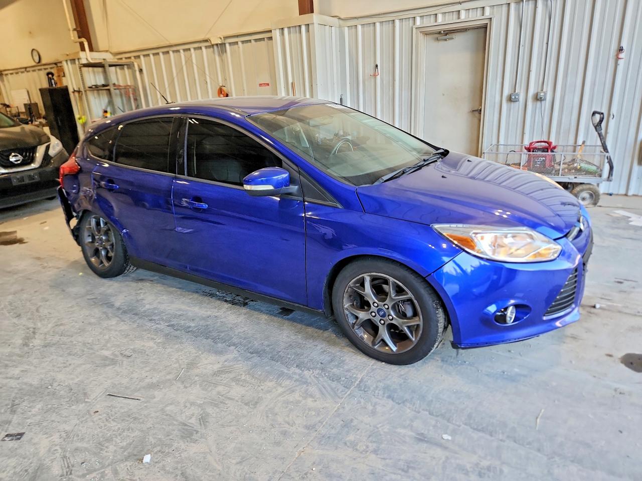 2013 Ford Focus Se Синий vin: 1FADP3K29DL145755
