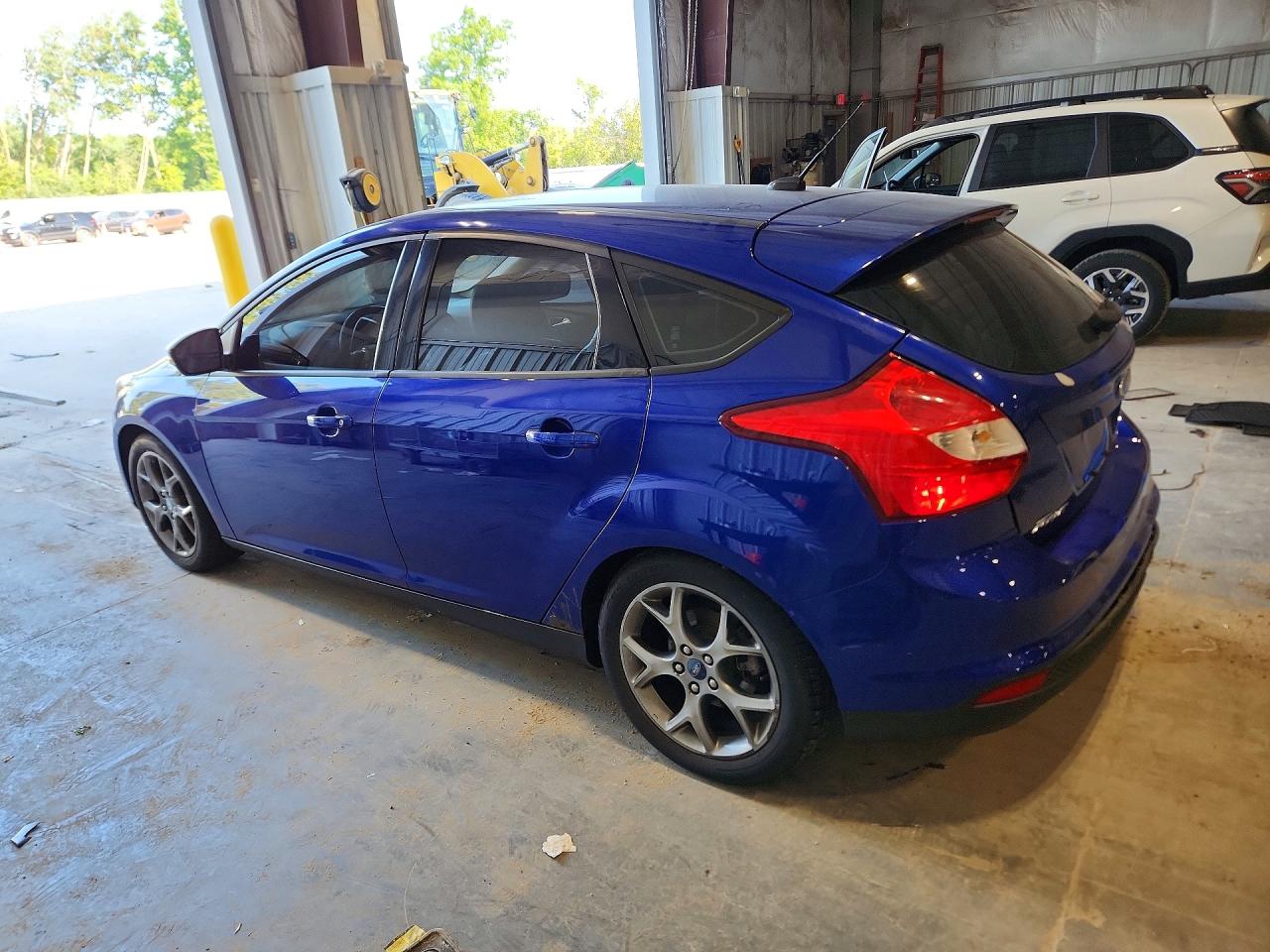 2013 Ford Focus Se Синий vin: 1FADP3K29DL145755