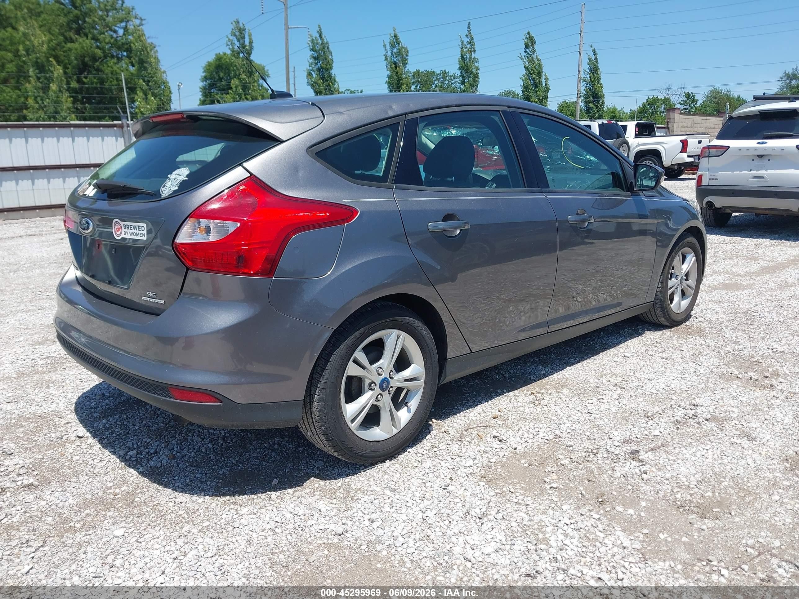 2013 Ford Focus Se Gray vin: 1FADP3K29DL183843
