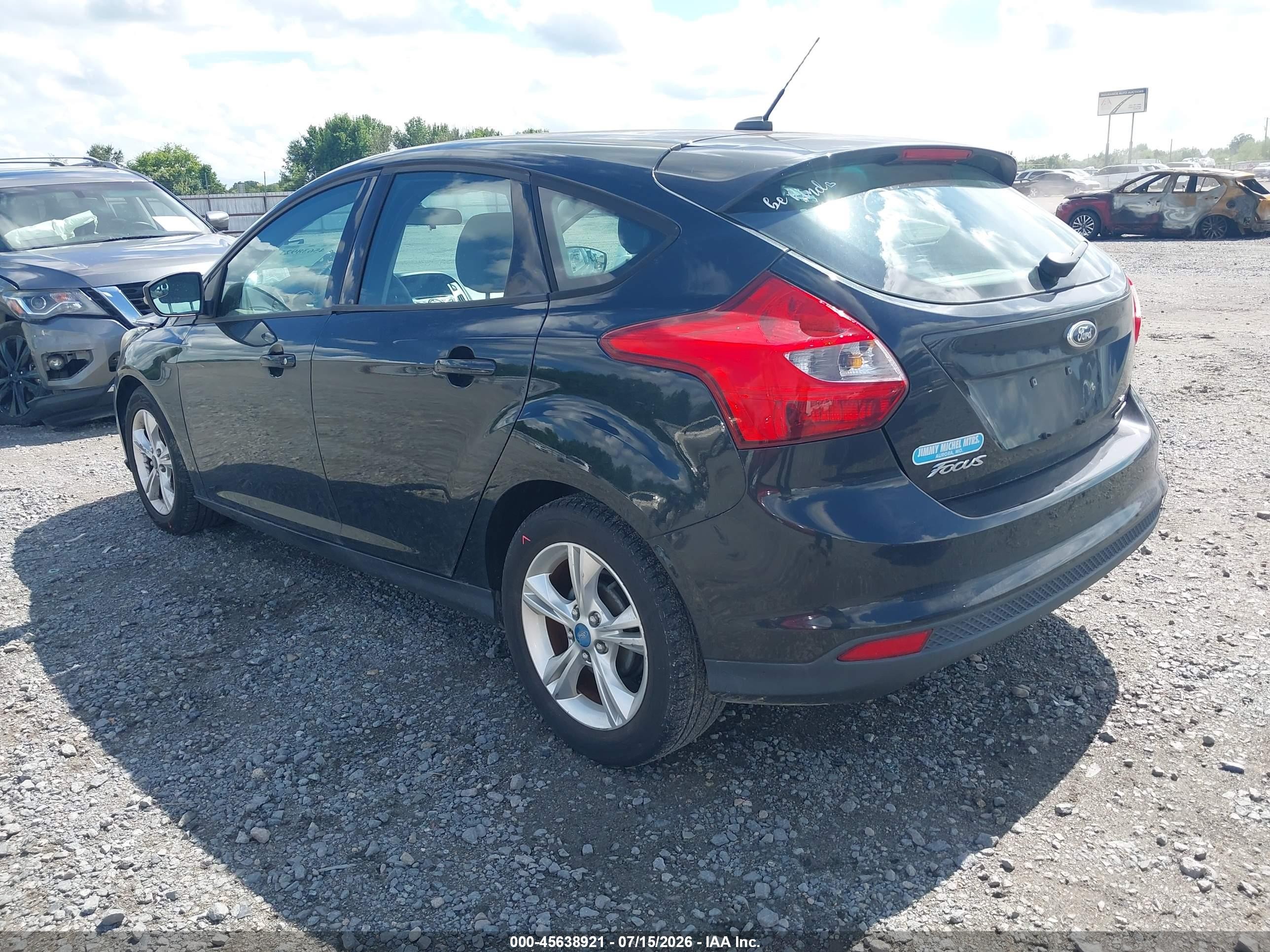 2013 Ford Focus Se Черный vin: 1FADP3K29DL183924
