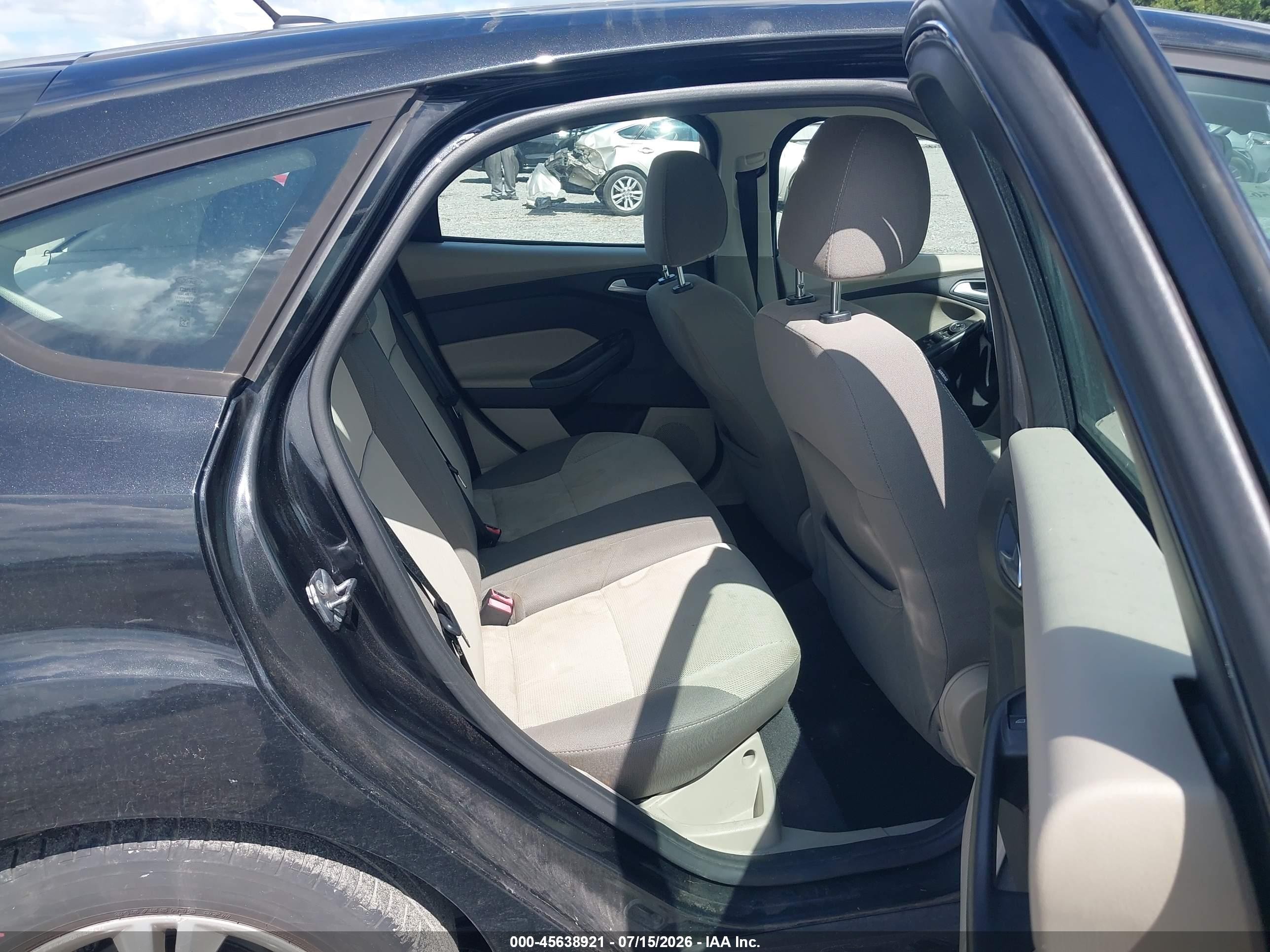 2013 Ford Focus Se Черный vin: 1FADP3K29DL183924