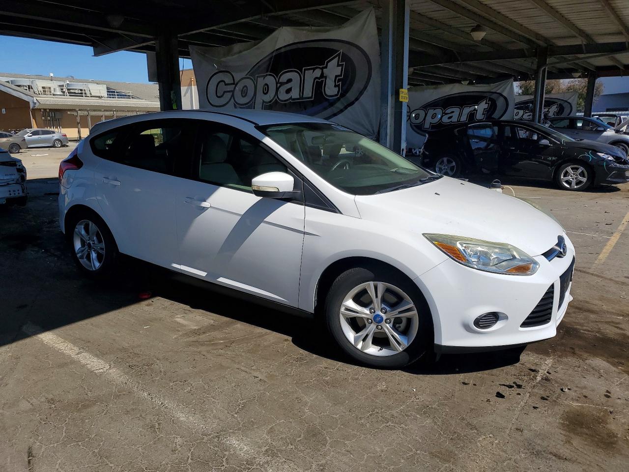 2013 Ford Focus Se White vin: 1FADP3K29DL190503
