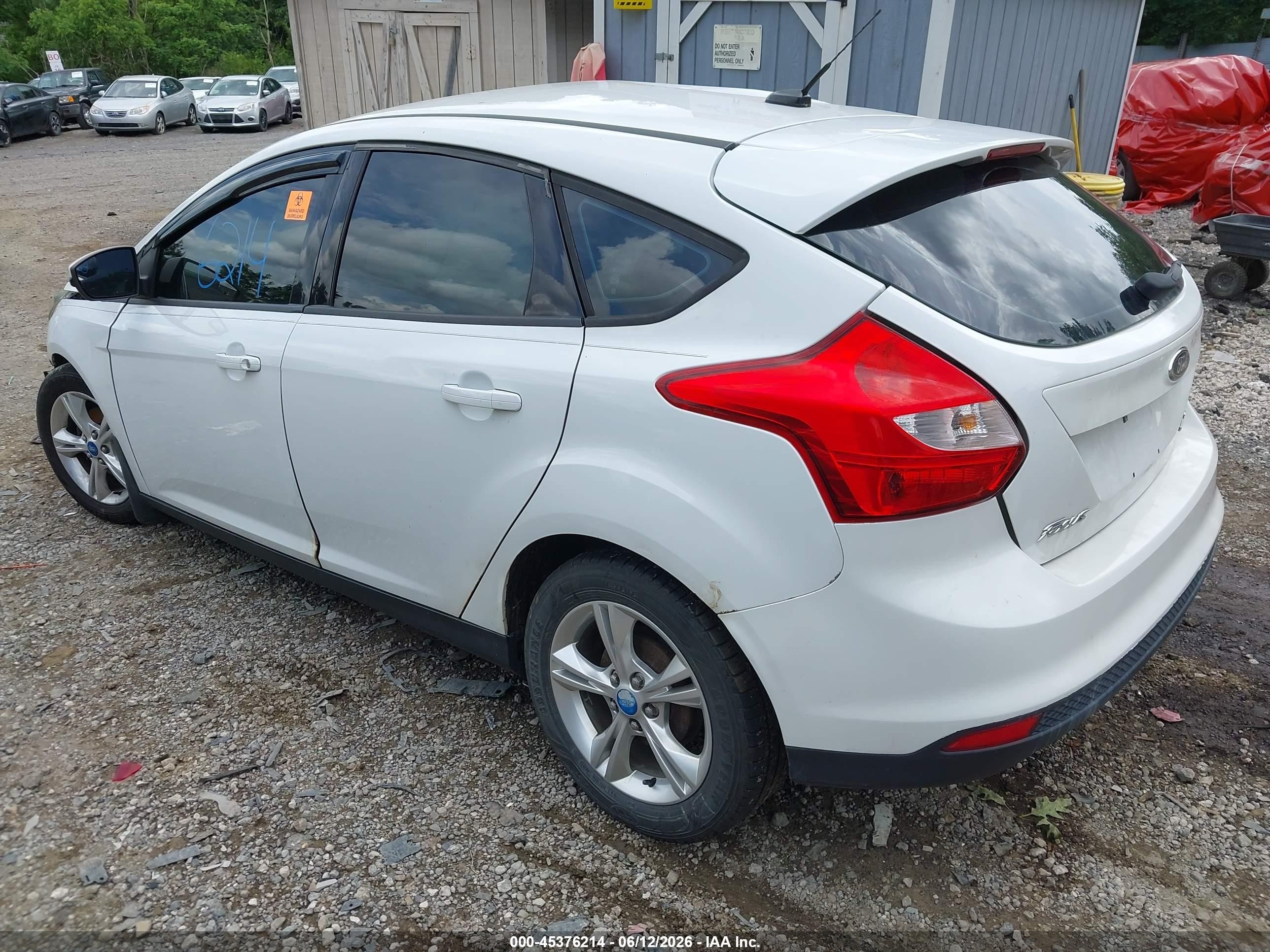 2013 Ford Focus Se Белый vin: 1FADP3K29DL199752