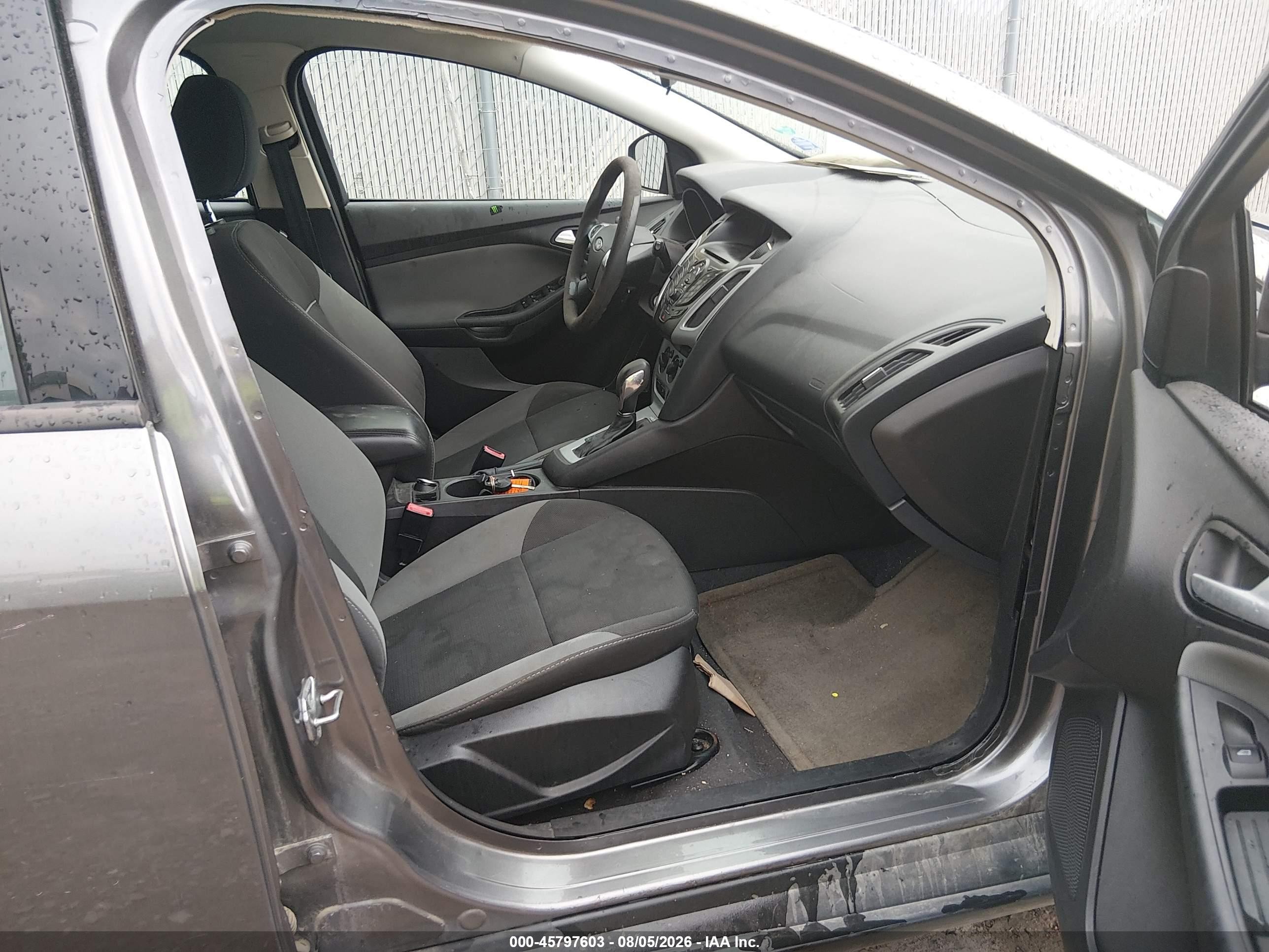 2013 Ford Focus Se Gray vin: 1FADP3K29DL260789