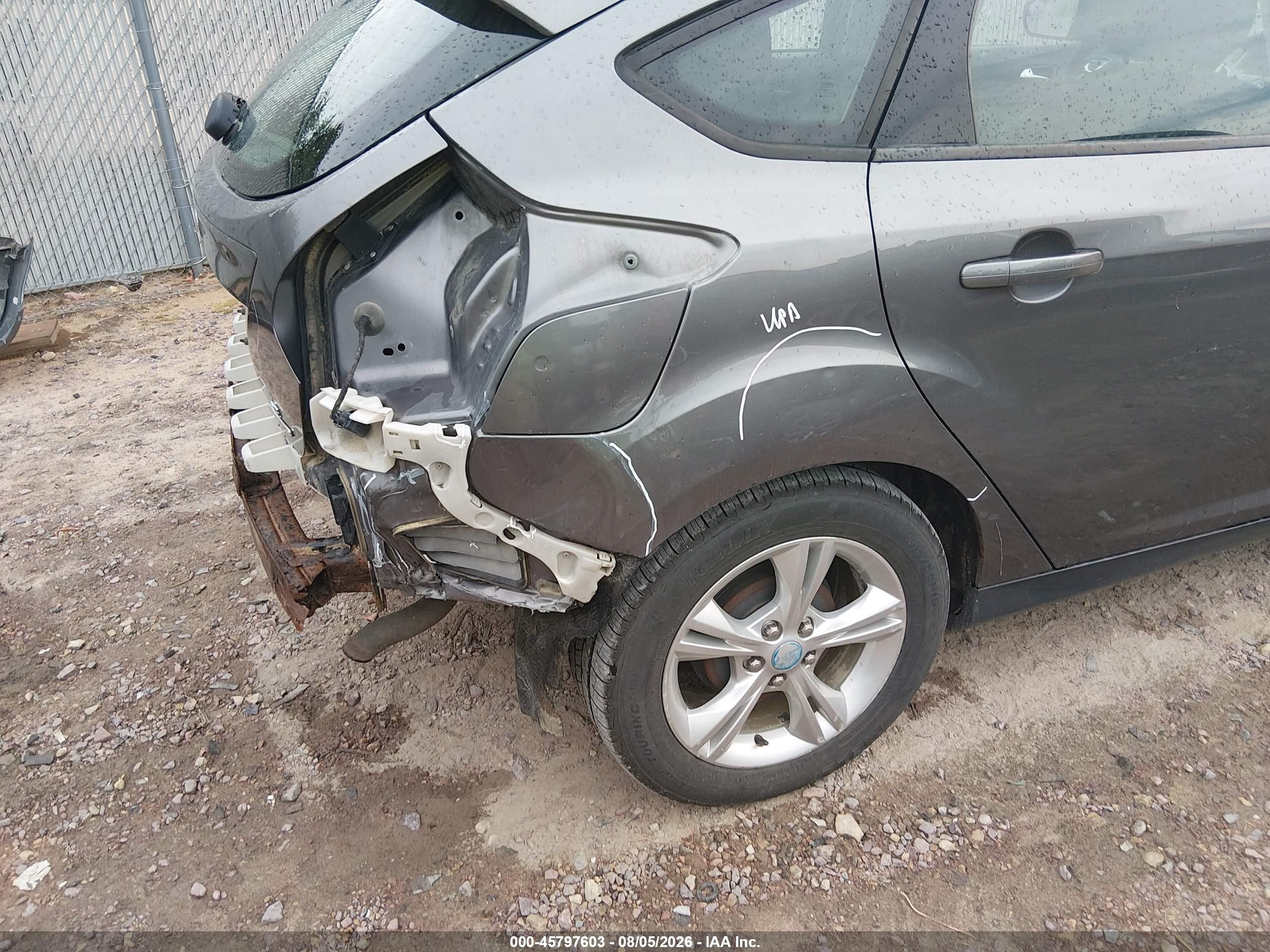 2013 Ford Focus Se Gray vin: 1FADP3K29DL260789