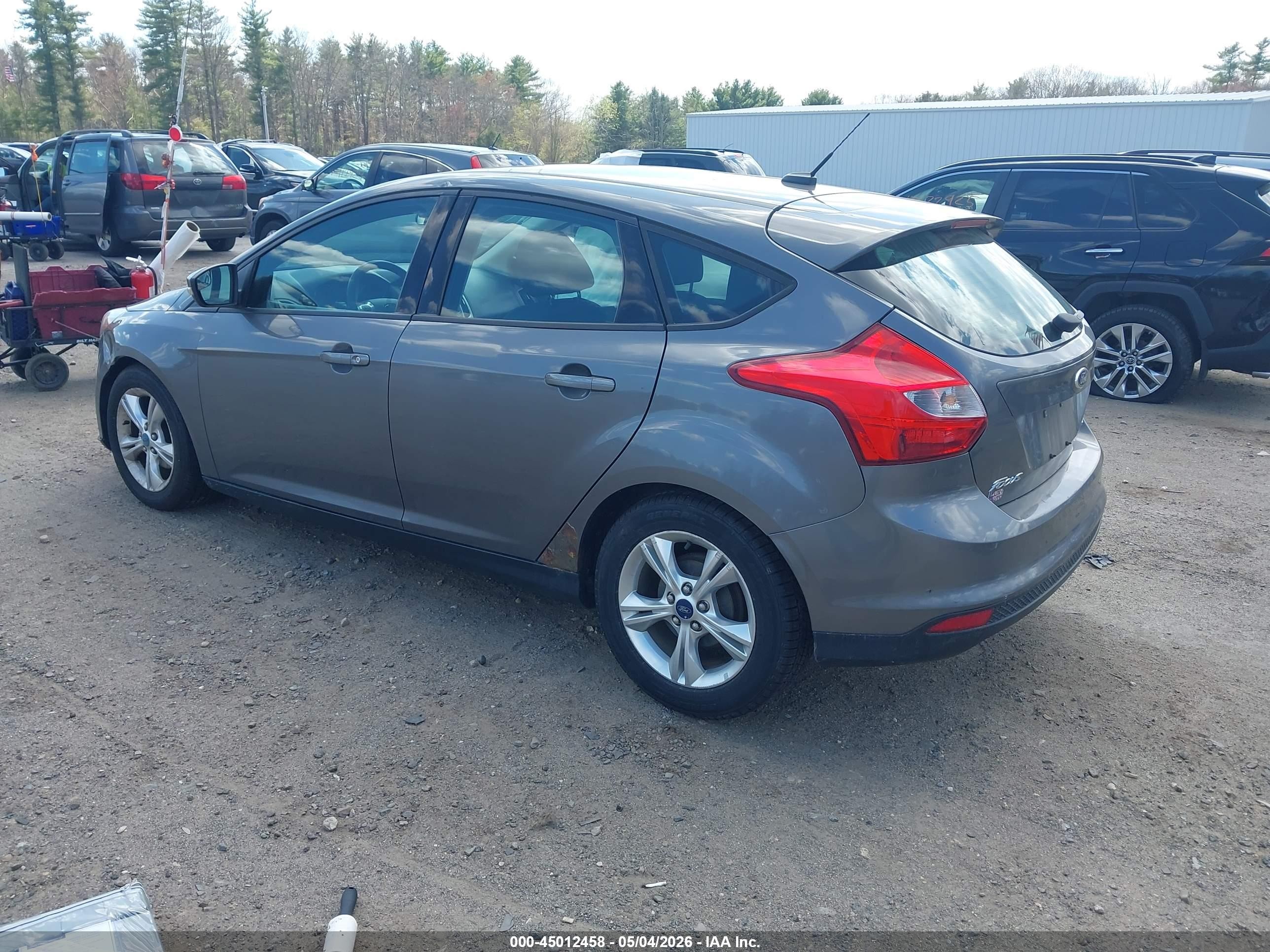 2013 Ford Focus Se Gray vin: 1FADP3K29DL298300