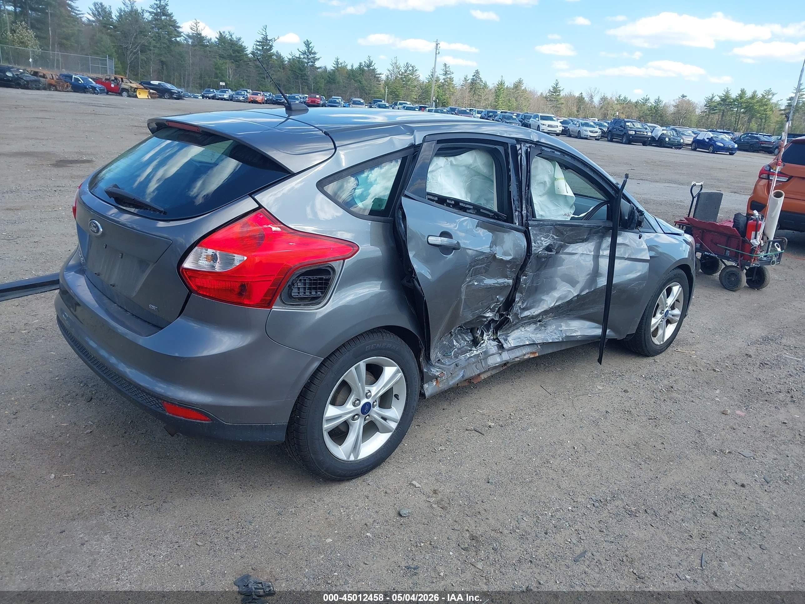 2013 Ford Focus Se Gray vin: 1FADP3K29DL298300