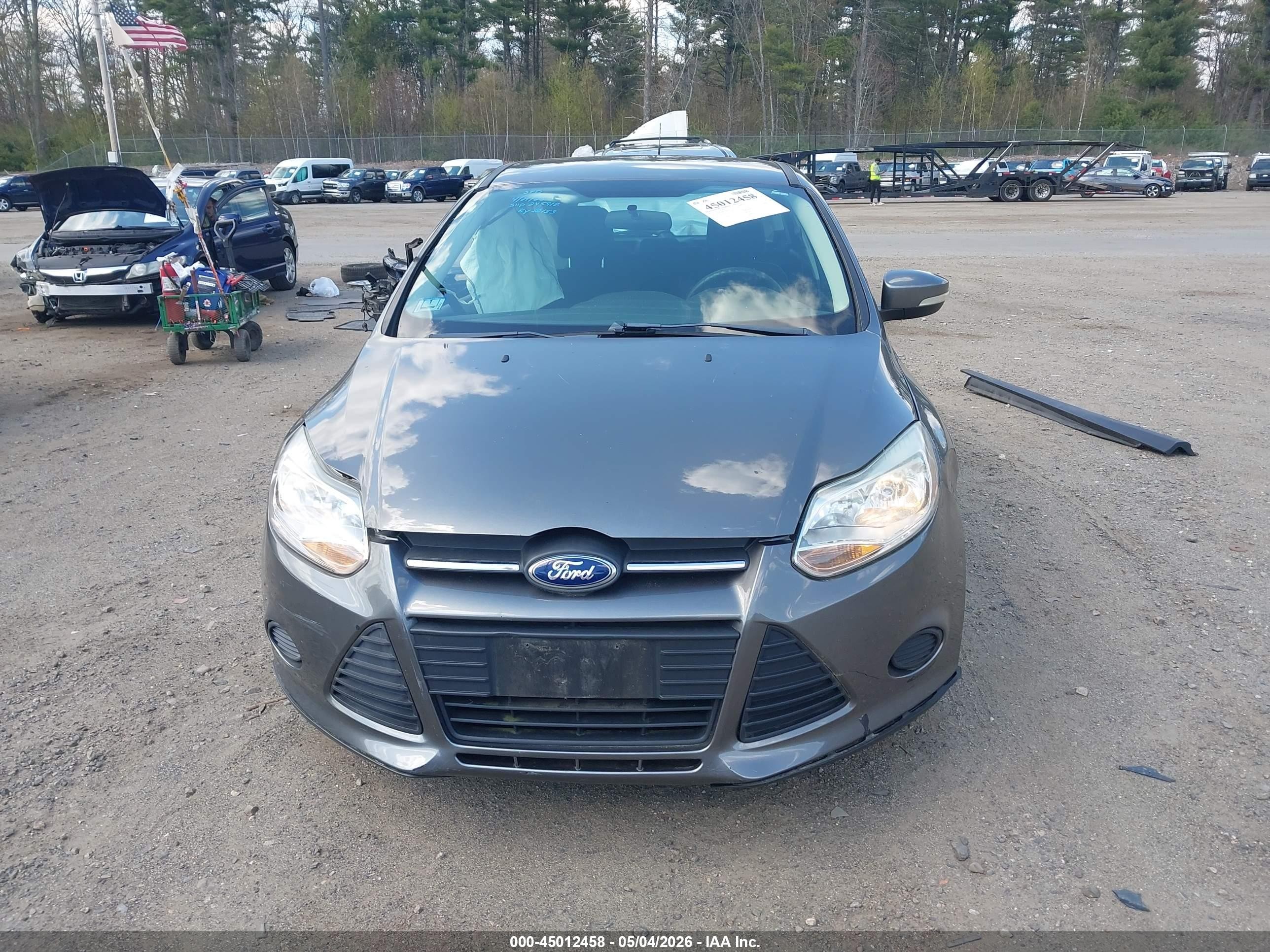 2013 Ford Focus Se Gray vin: 1FADP3K29DL298300
