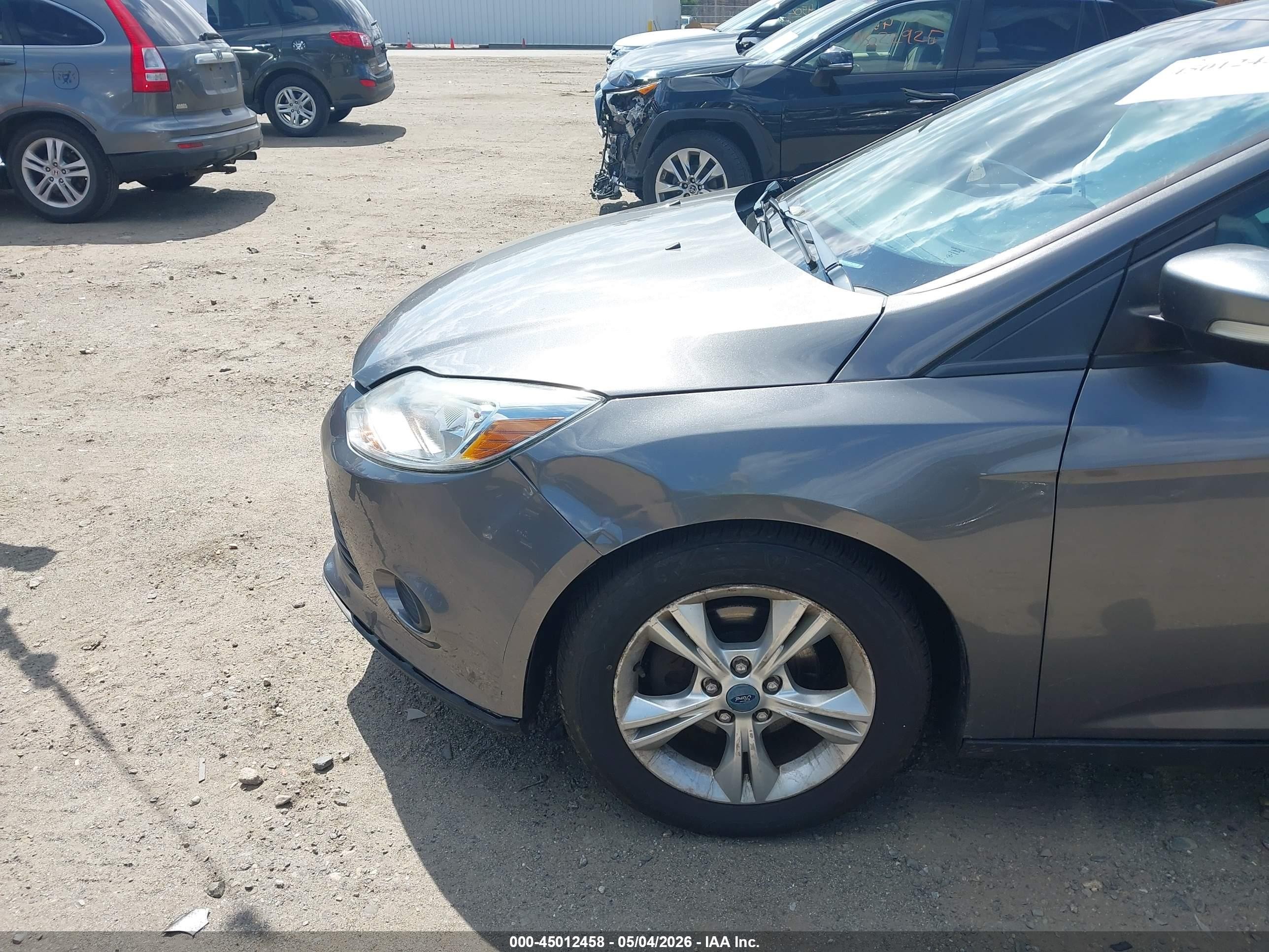 2013 Ford Focus Se Gray vin: 1FADP3K29DL298300