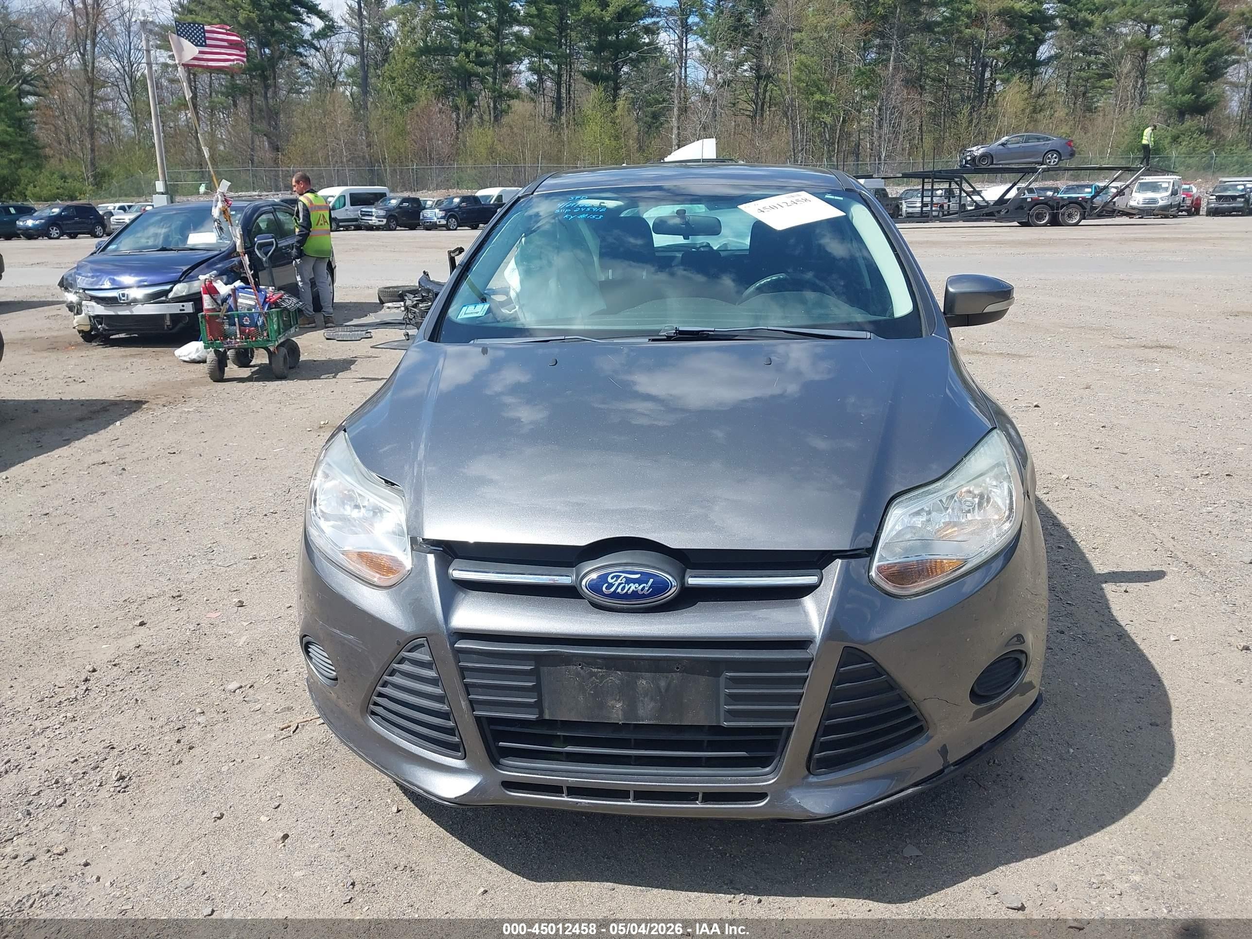 2013 Ford Focus Se Gray vin: 1FADP3K29DL298300
