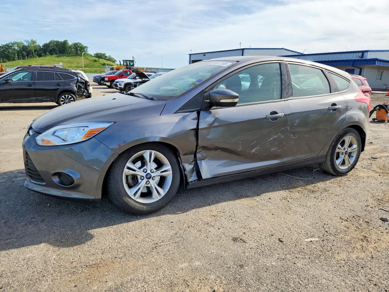 2013 Ford Focus Se Серый vin: 1FADP3K29DL306153