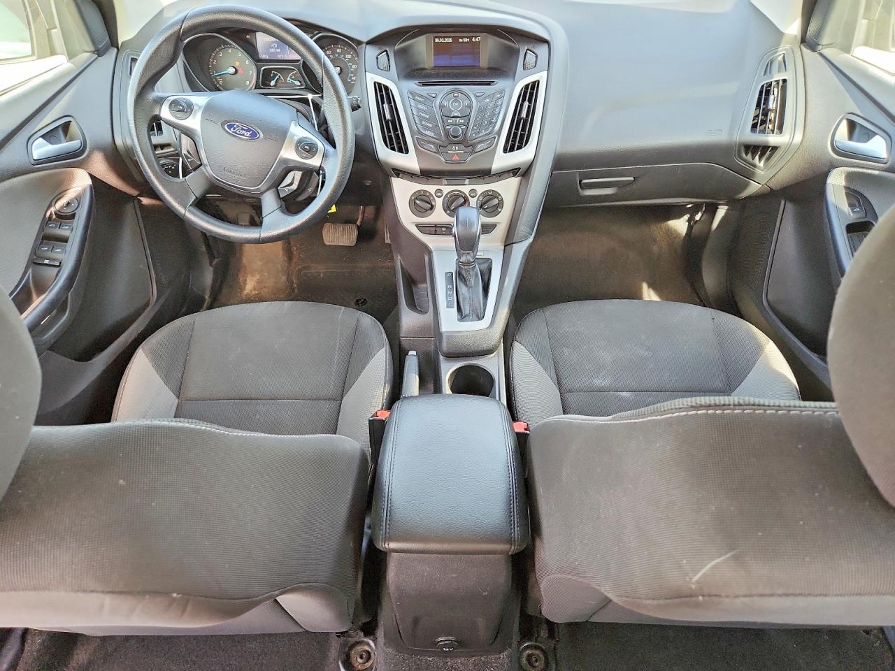 2013 Ford Focus Se Серый vin: 1FADP3K29DL306153