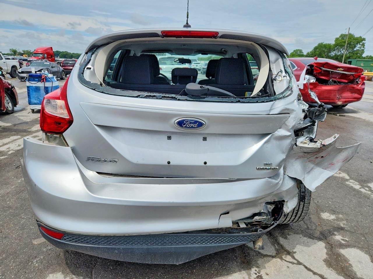 2013 Ford Focus Se Silver vin: 1FADP3K29DL321221