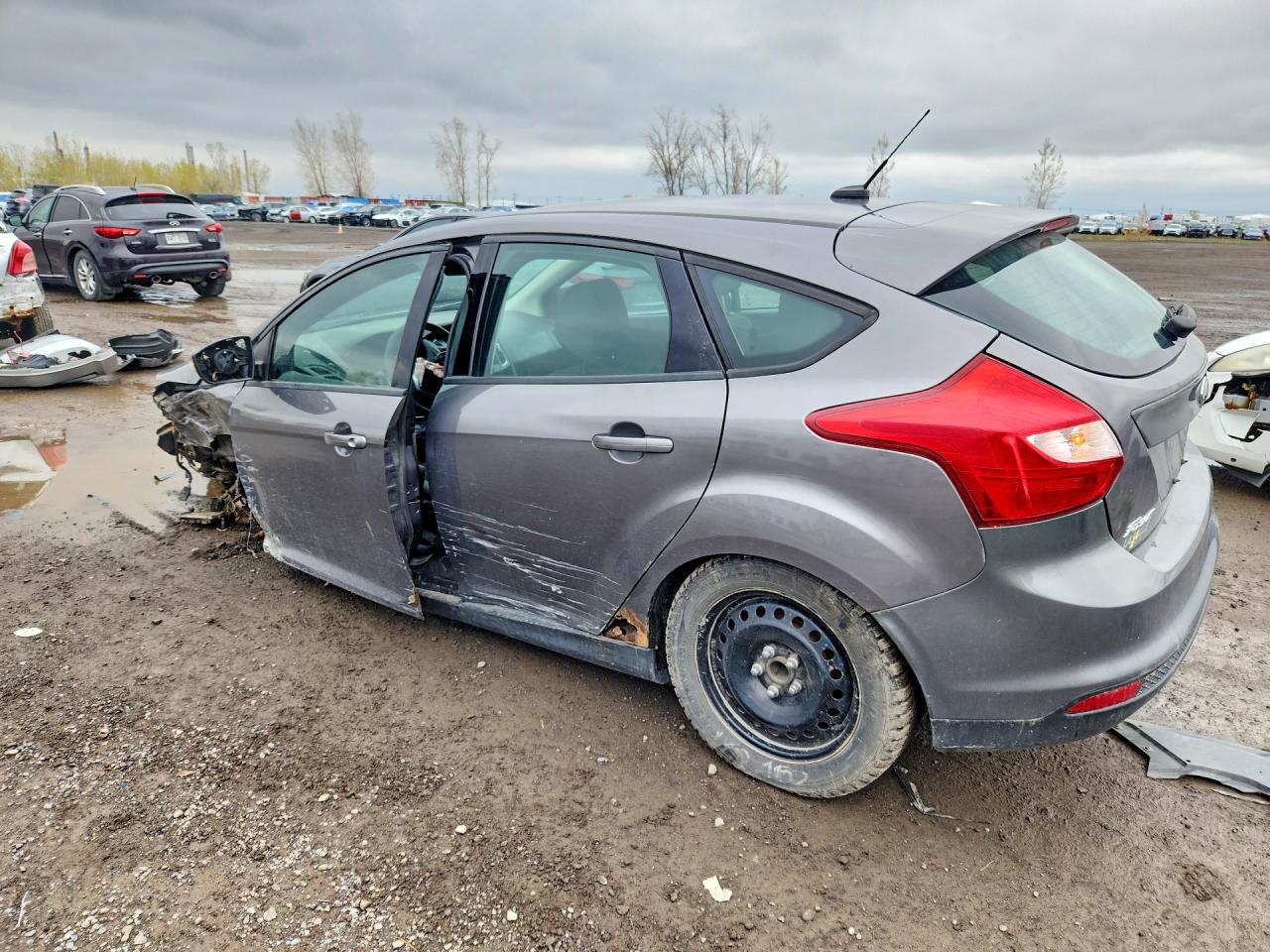 2013 Ford Focus Se Gray vin: 1FADP3K29DL356731