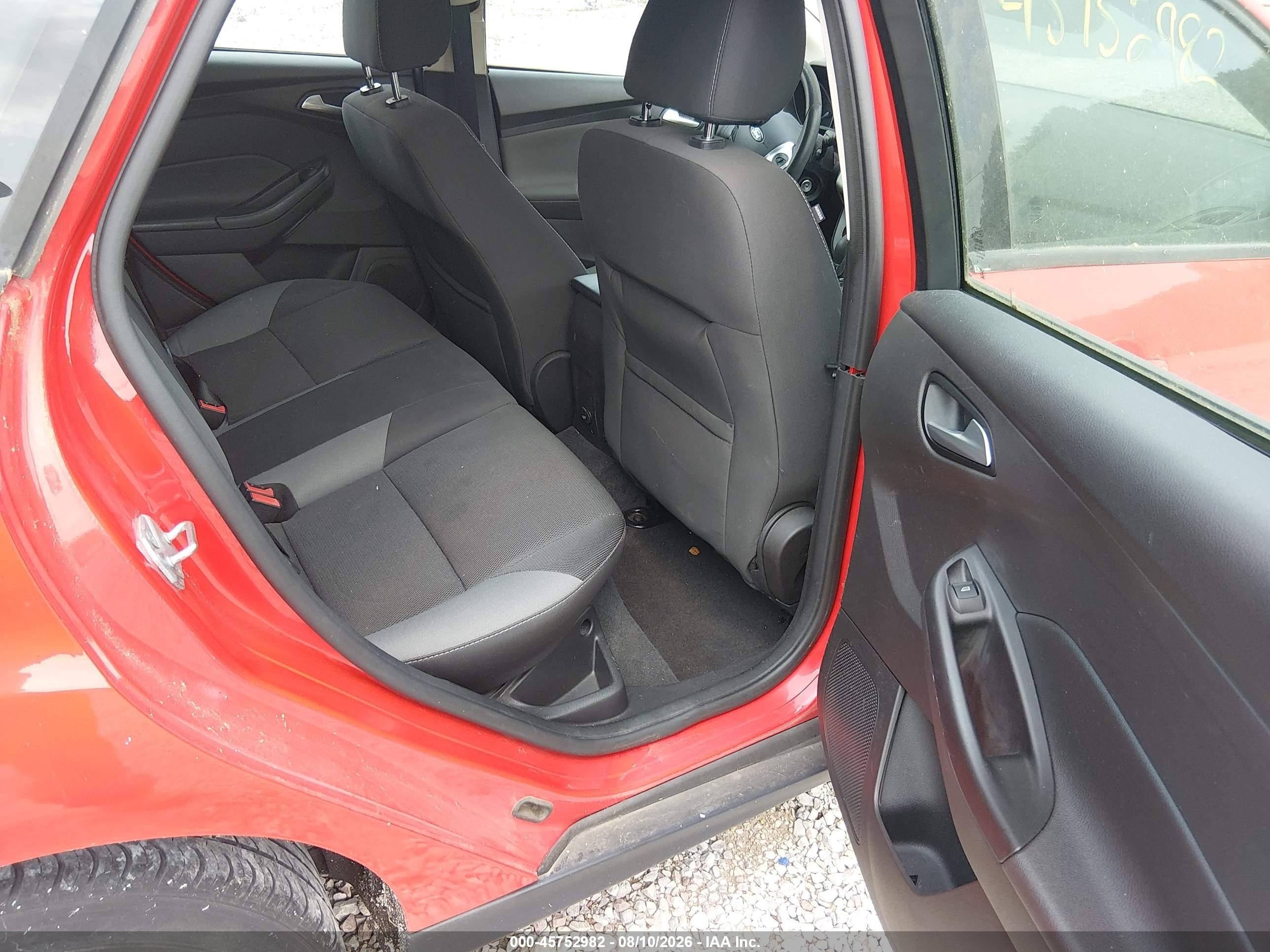2013 Ford Focus Se Red vin: 1FADP3K29DL375408