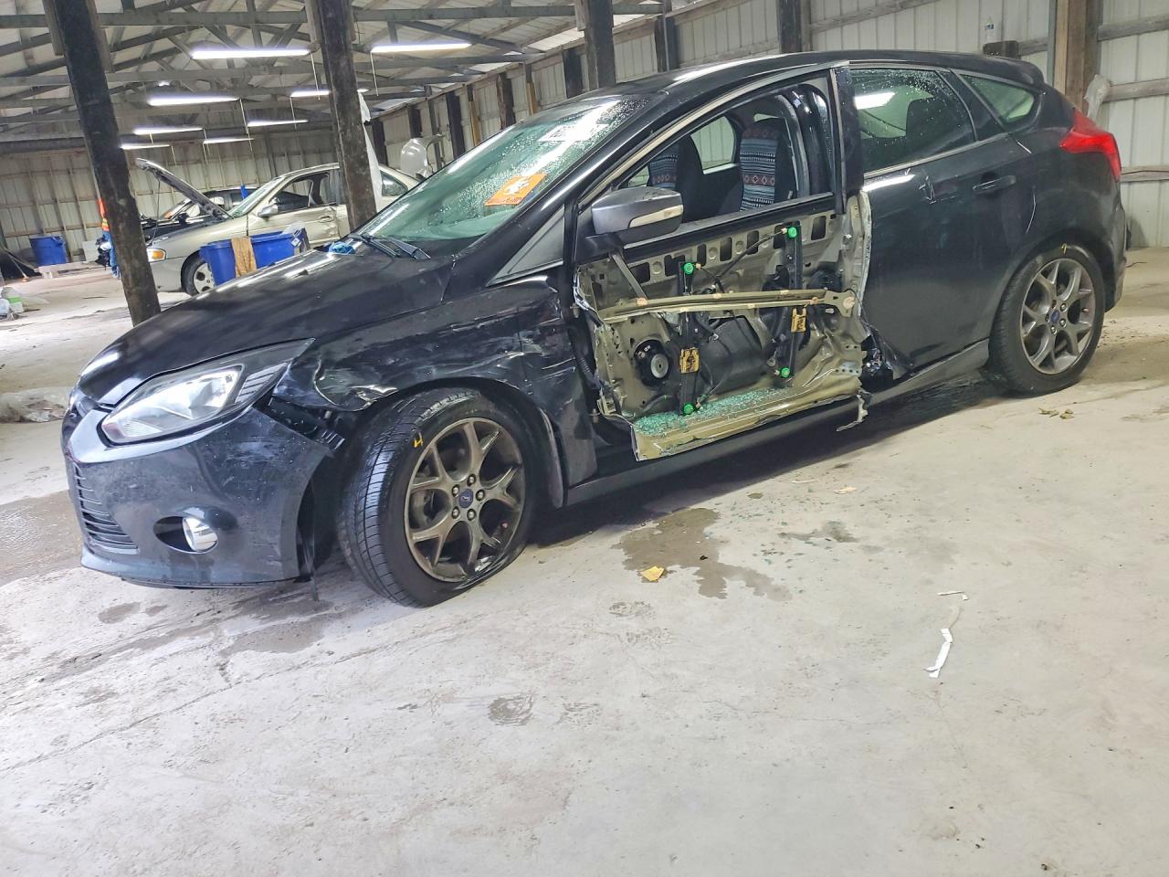 2014 Ford Focus Se Black vin: 1FADP3K29EL115043