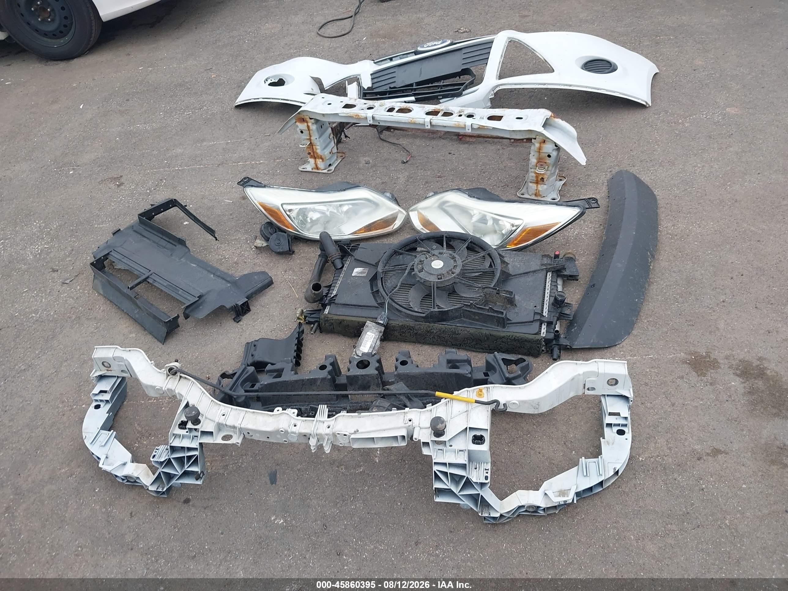 2014 Ford Focus Se White vin: 1FADP3K29EL118685