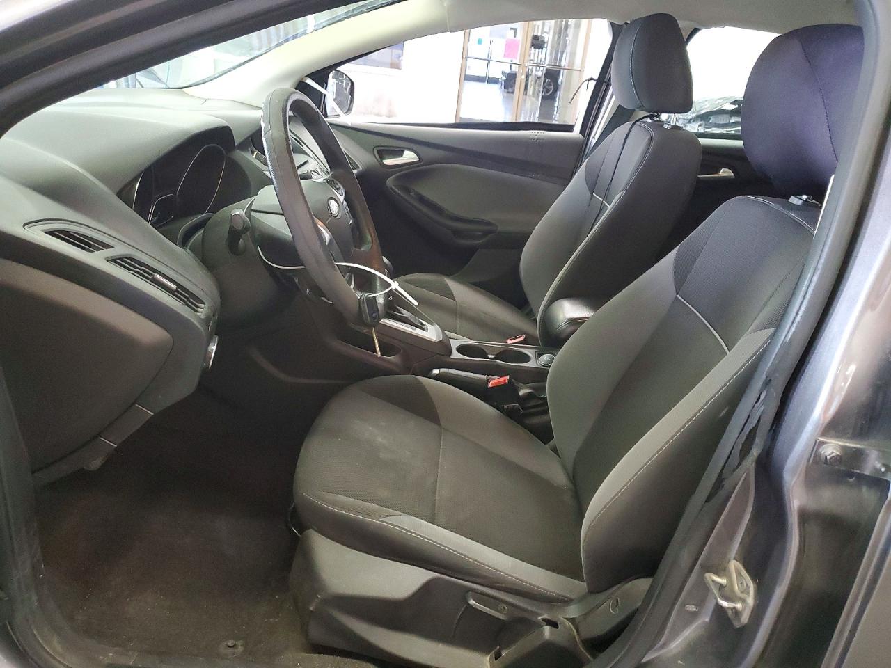 2014 Ford Focus Se Gray vin: 1FADP3K29EL132618