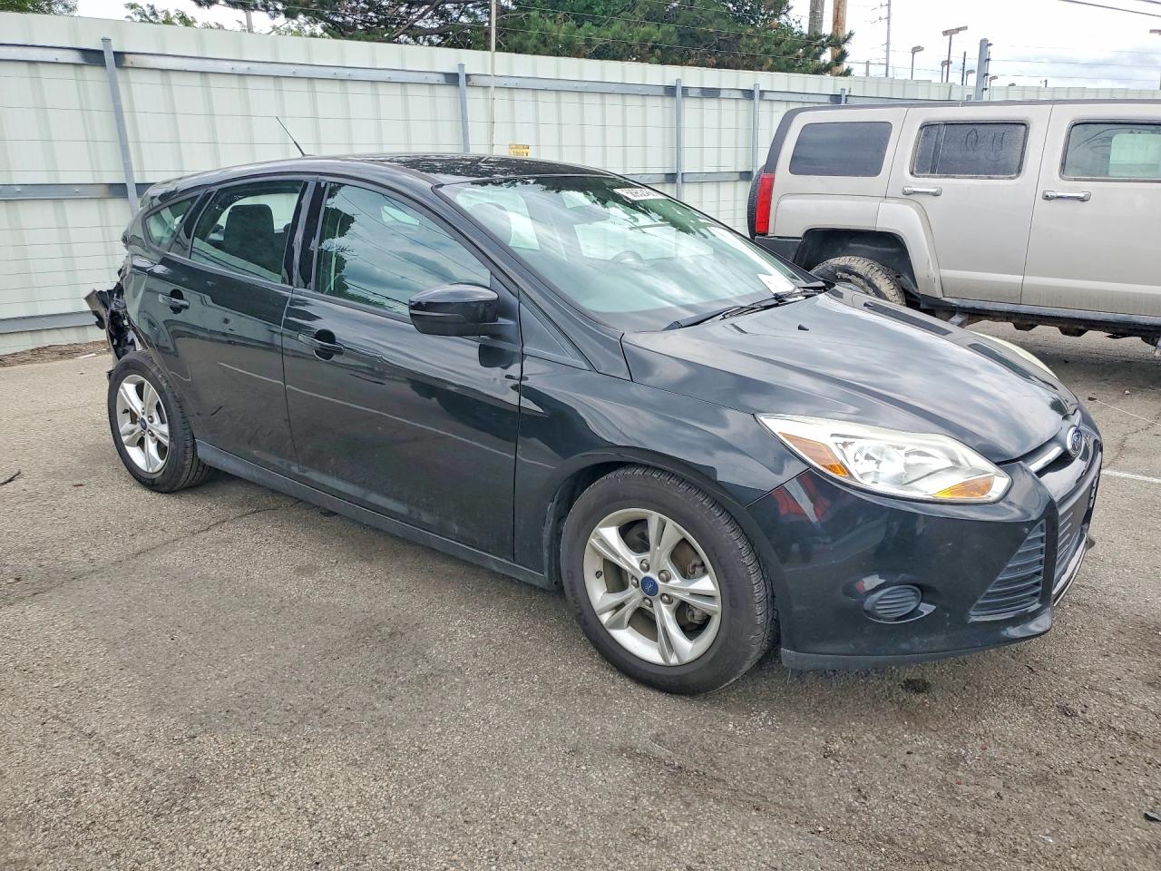 2014 Ford Focus Se Черный vin: 1FADP3K29EL182323