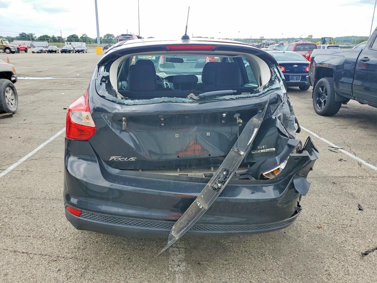 2014 Ford Focus Se Черный vin: 1FADP3K29EL182323
