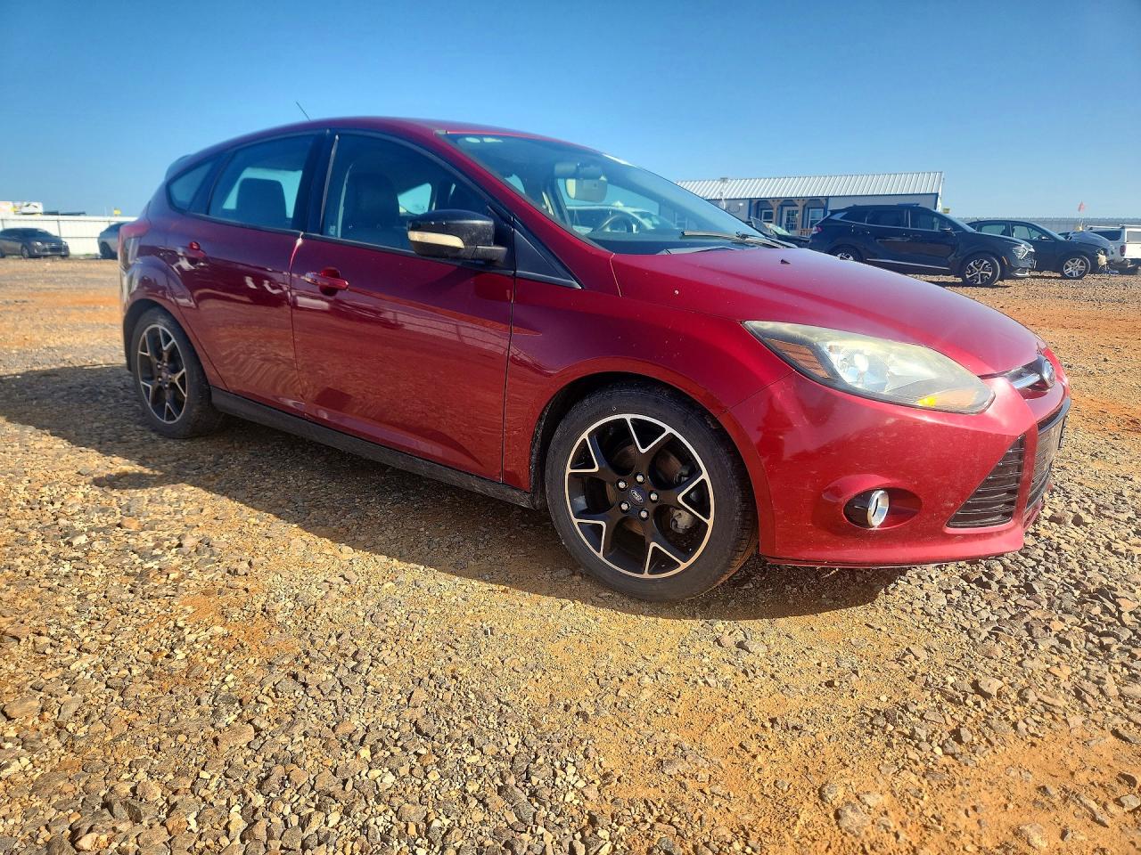 2014 Ford Focus Se Red vin: 1FADP3K29EL276198