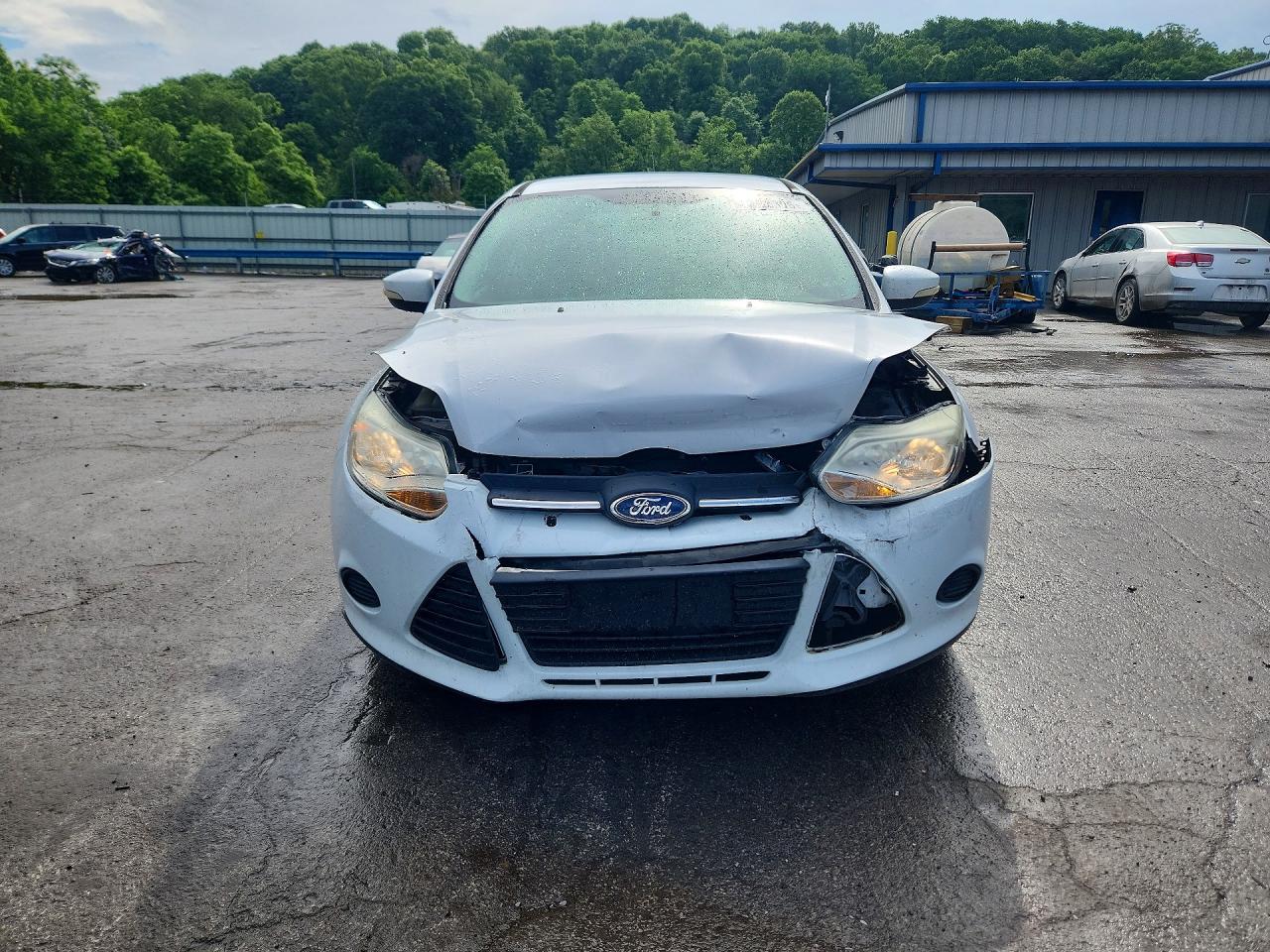 2014 Ford Focus Se White vin: 1FADP3K29EL283877