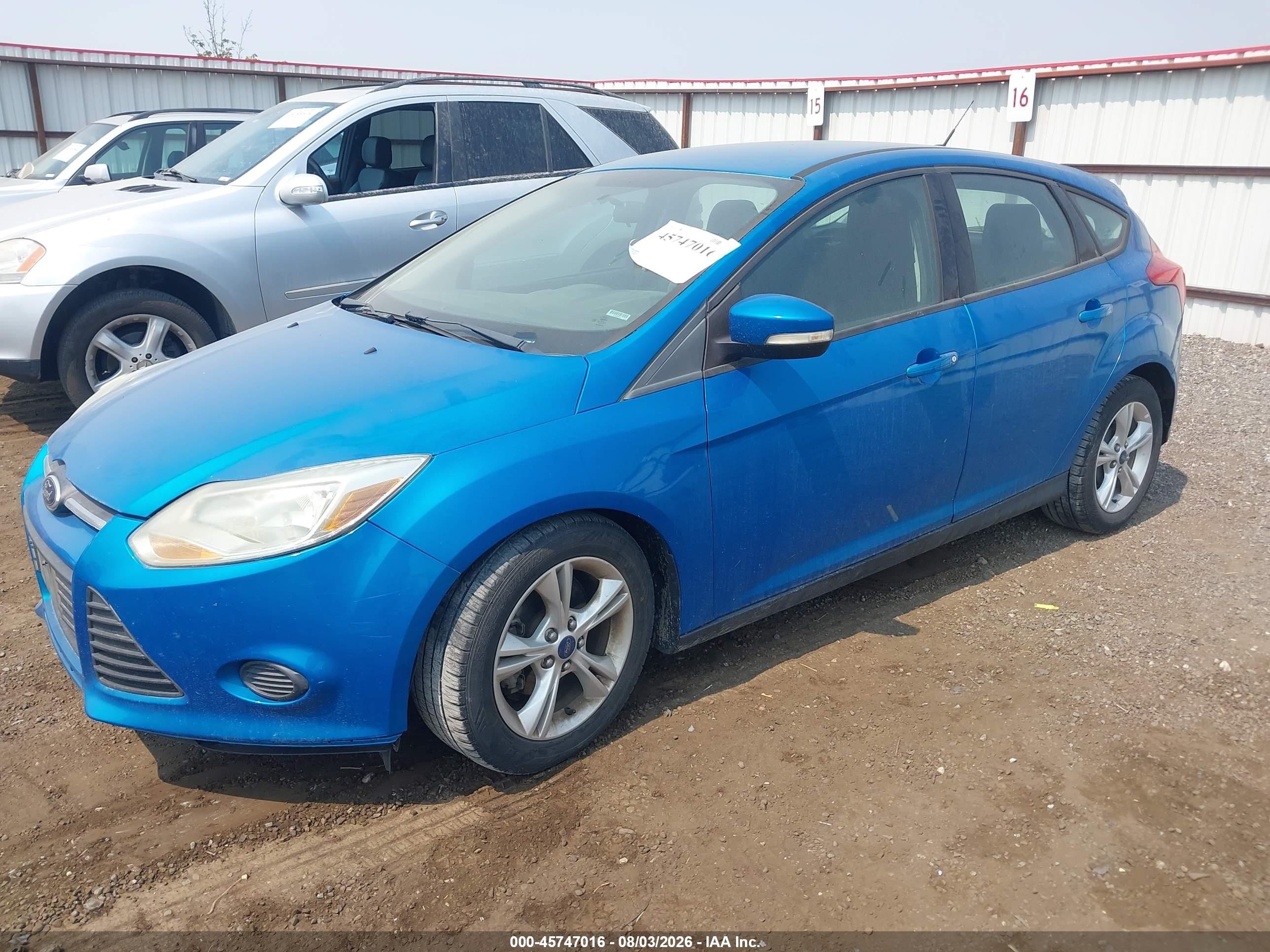 2014 Ford Focus Se Blue vin: 1FADP3K29EL296998