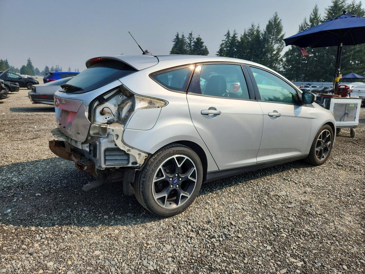 2014 Ford Focus Se Серебряный vin: 1FADP3K29EL300709