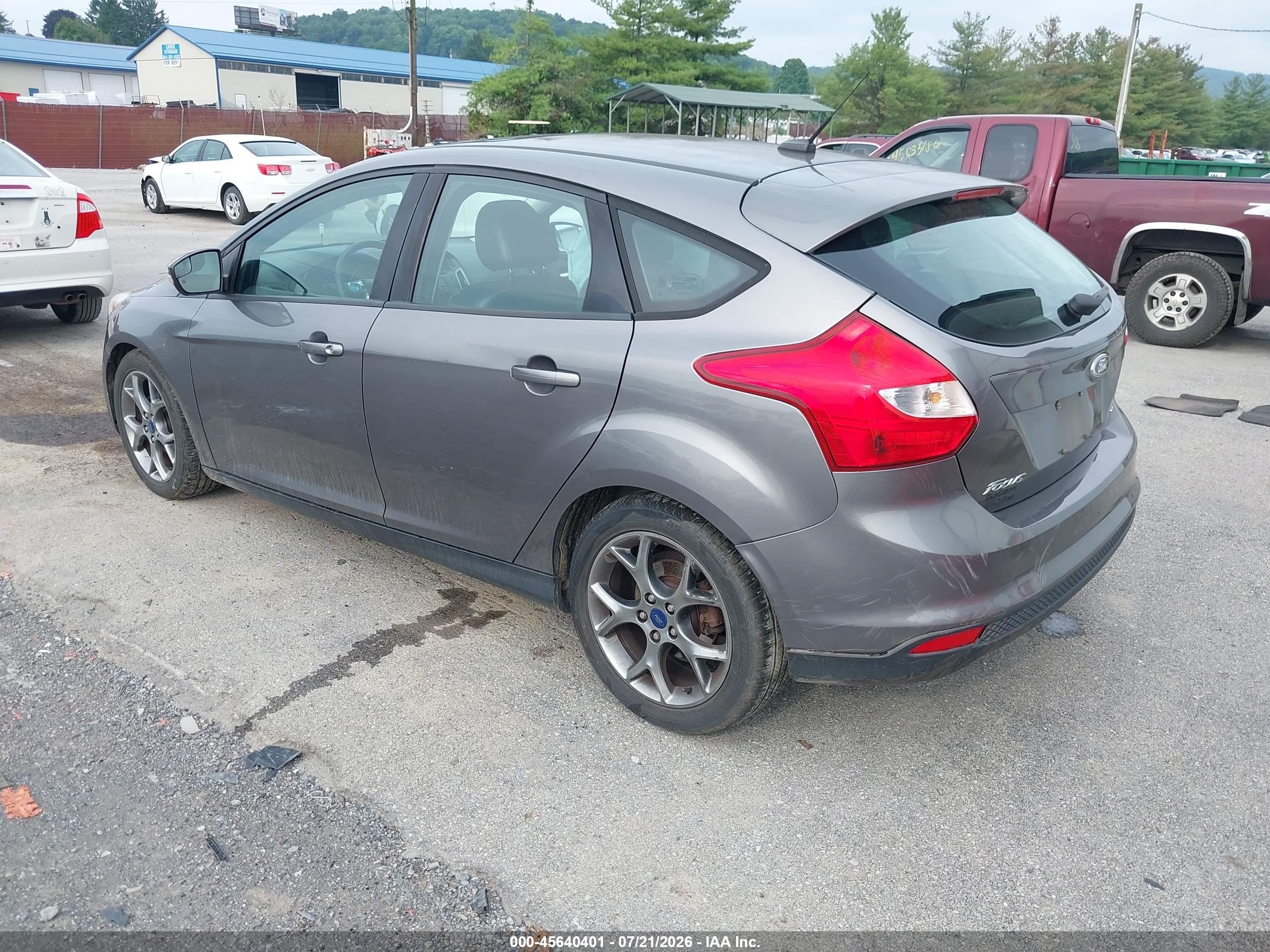 2014 Ford Focus Se Gray vin: 1FADP3K29EL342085