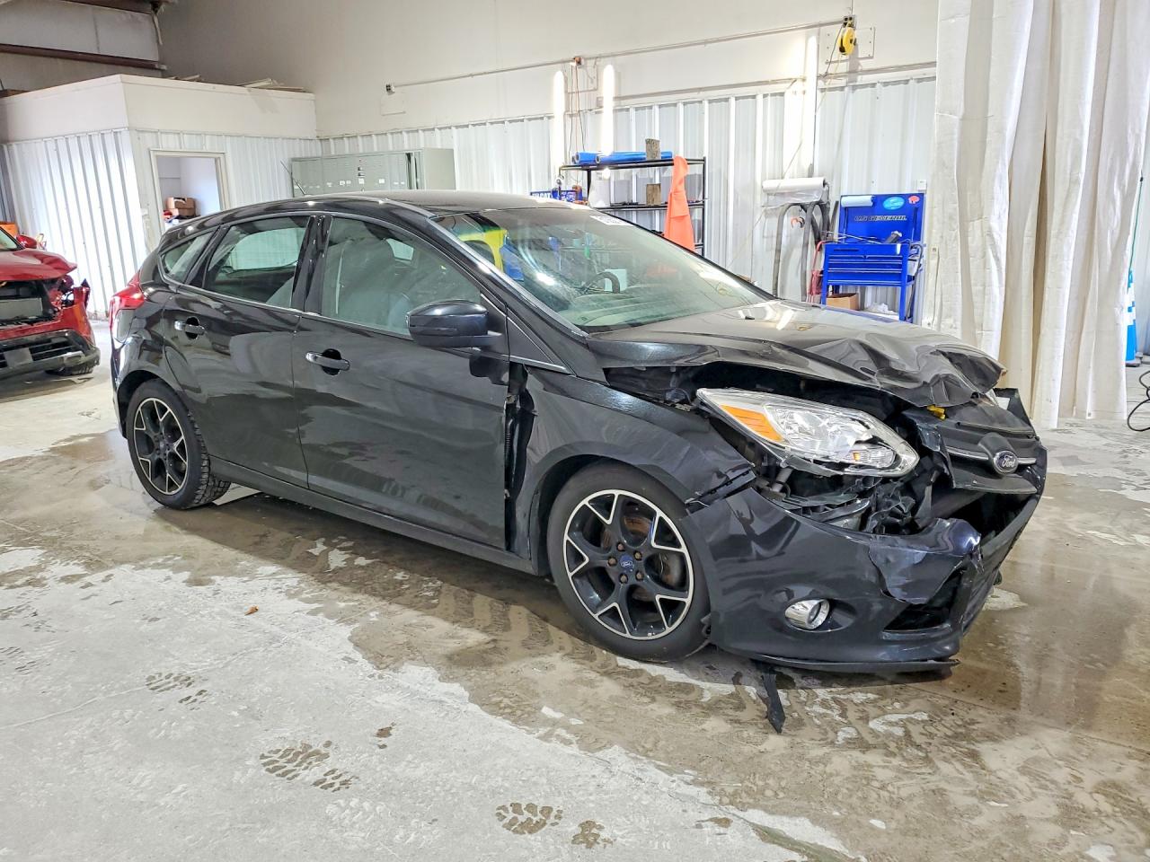 2014 Ford Focus Se Угольный vin: 1FADP3K29EL346914