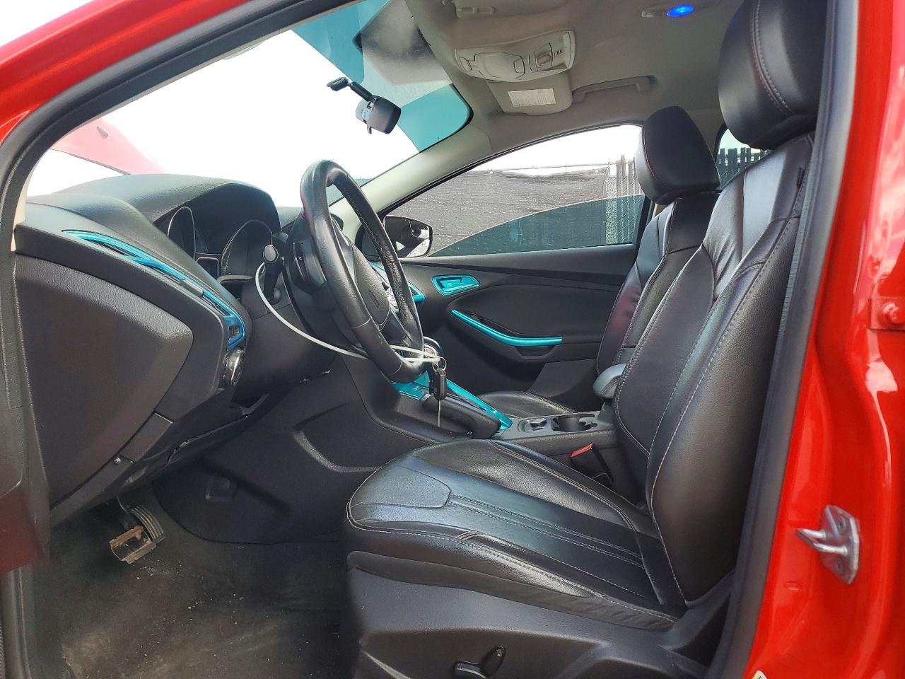 2014 Ford Focus Se Red vin: 1FADP3K29EL362871