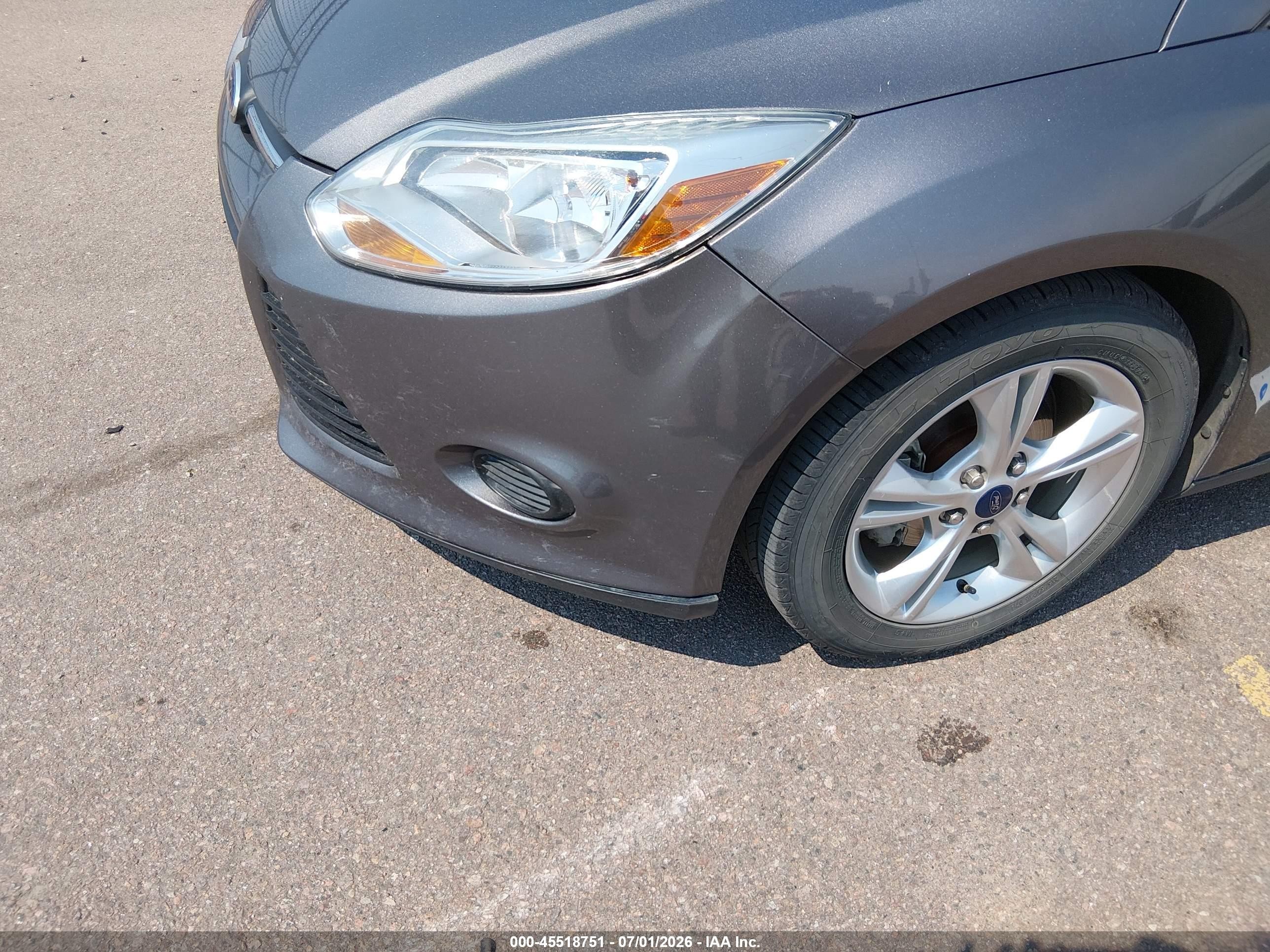 2014 Ford Focus Se Gray vin: 1FADP3K29EL373773
