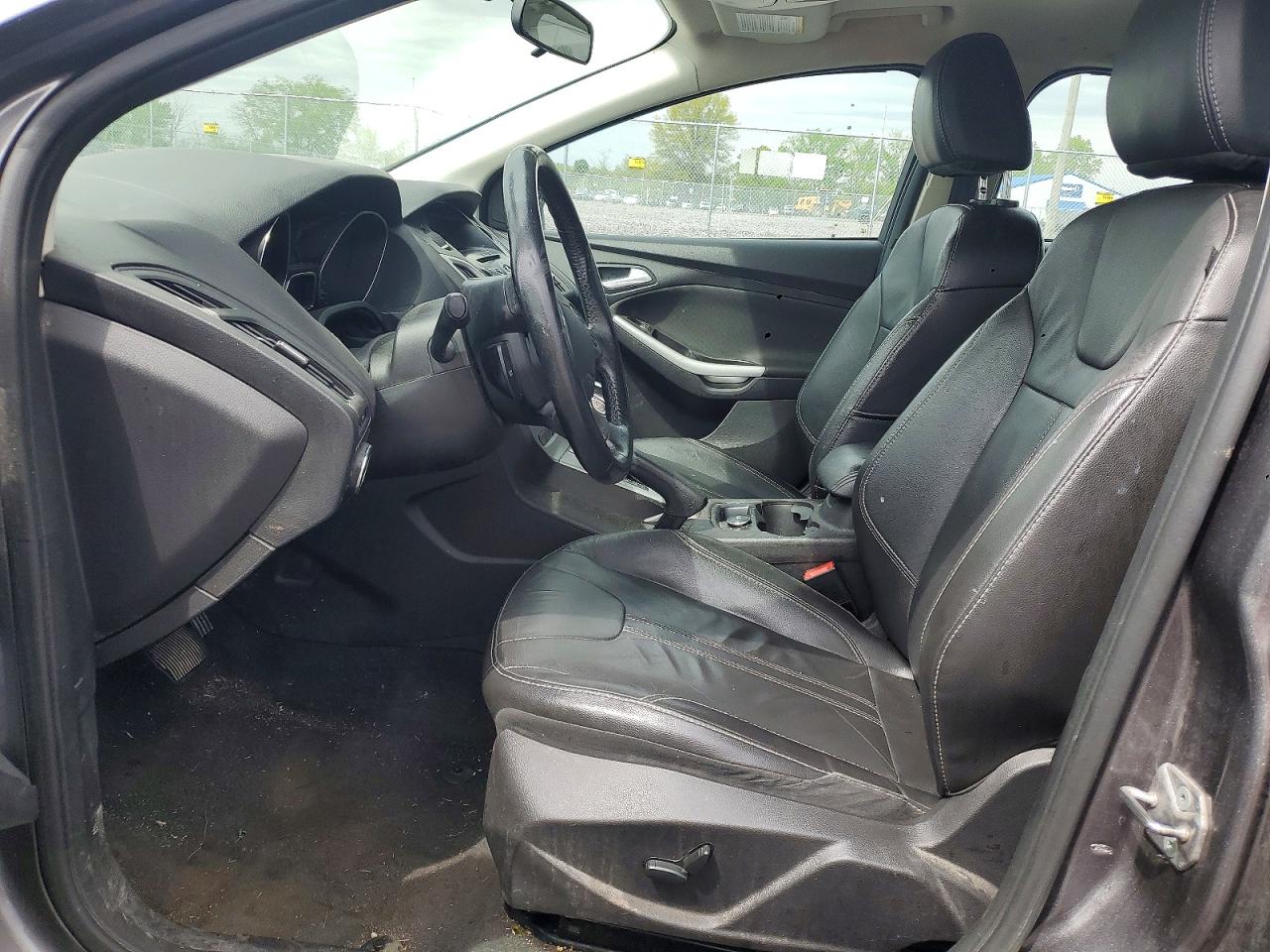 2014 Ford Focus Se Gray vin: 1FADP3K29EL397863
