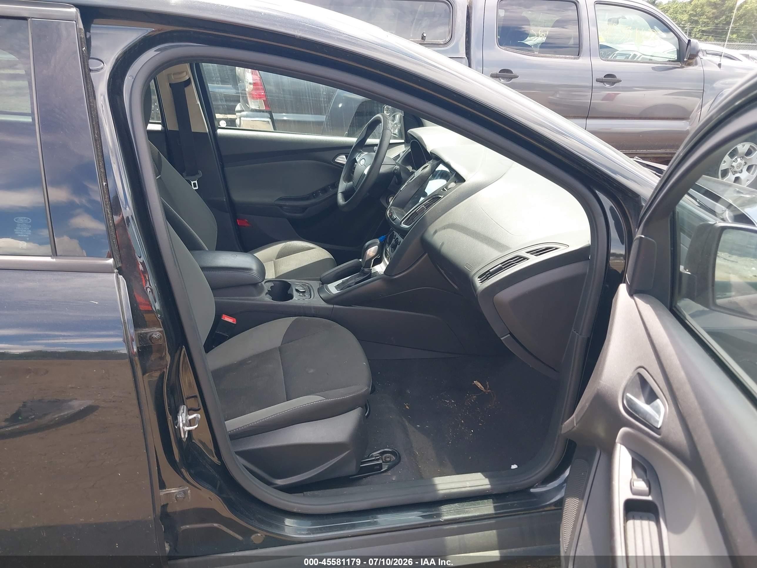 2014 Ford Focus Se Black vin: 1FADP3K29EL415598