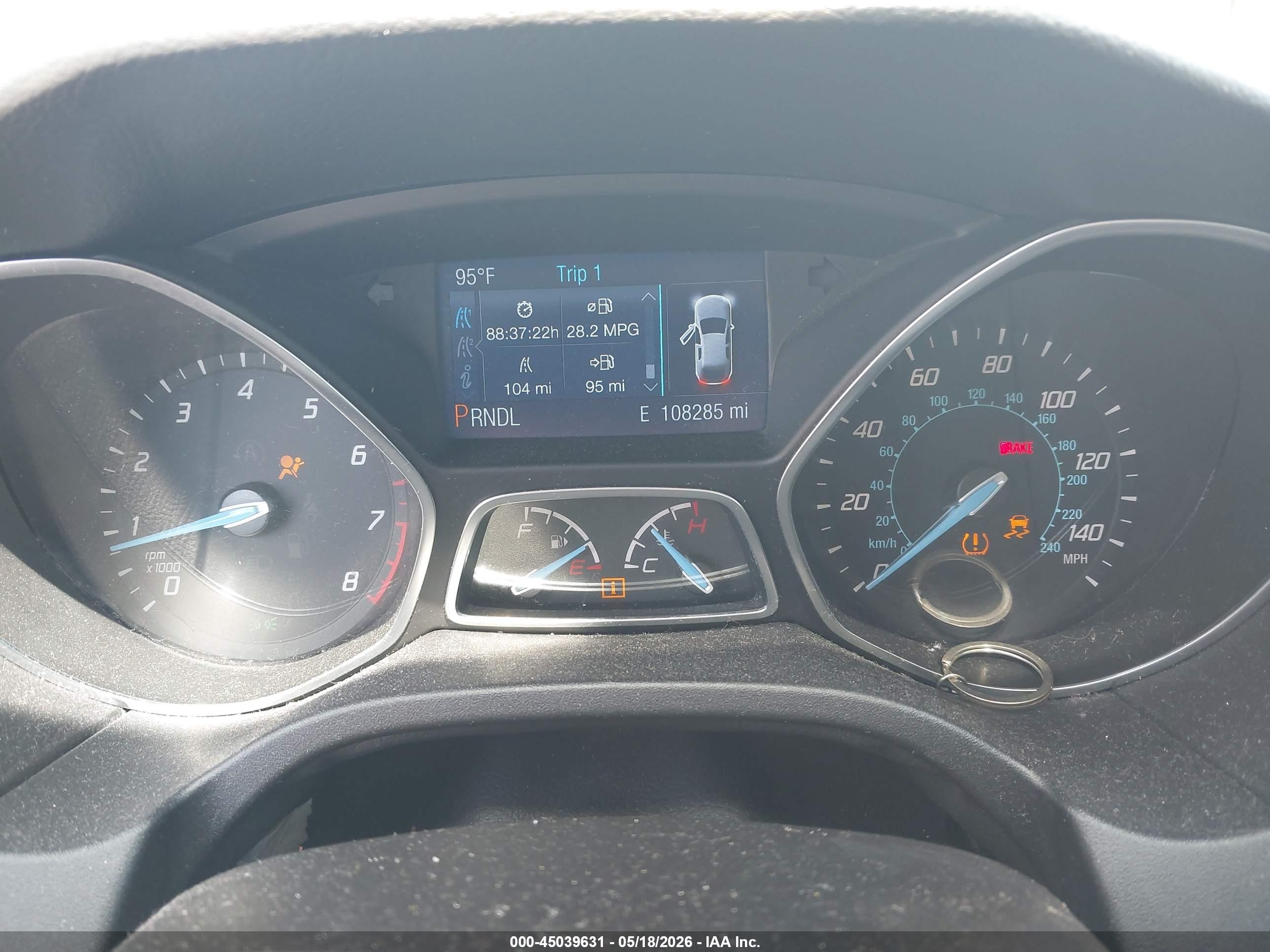 2014 Ford Focus Se Белый vin: 1FADP3K29EL415844