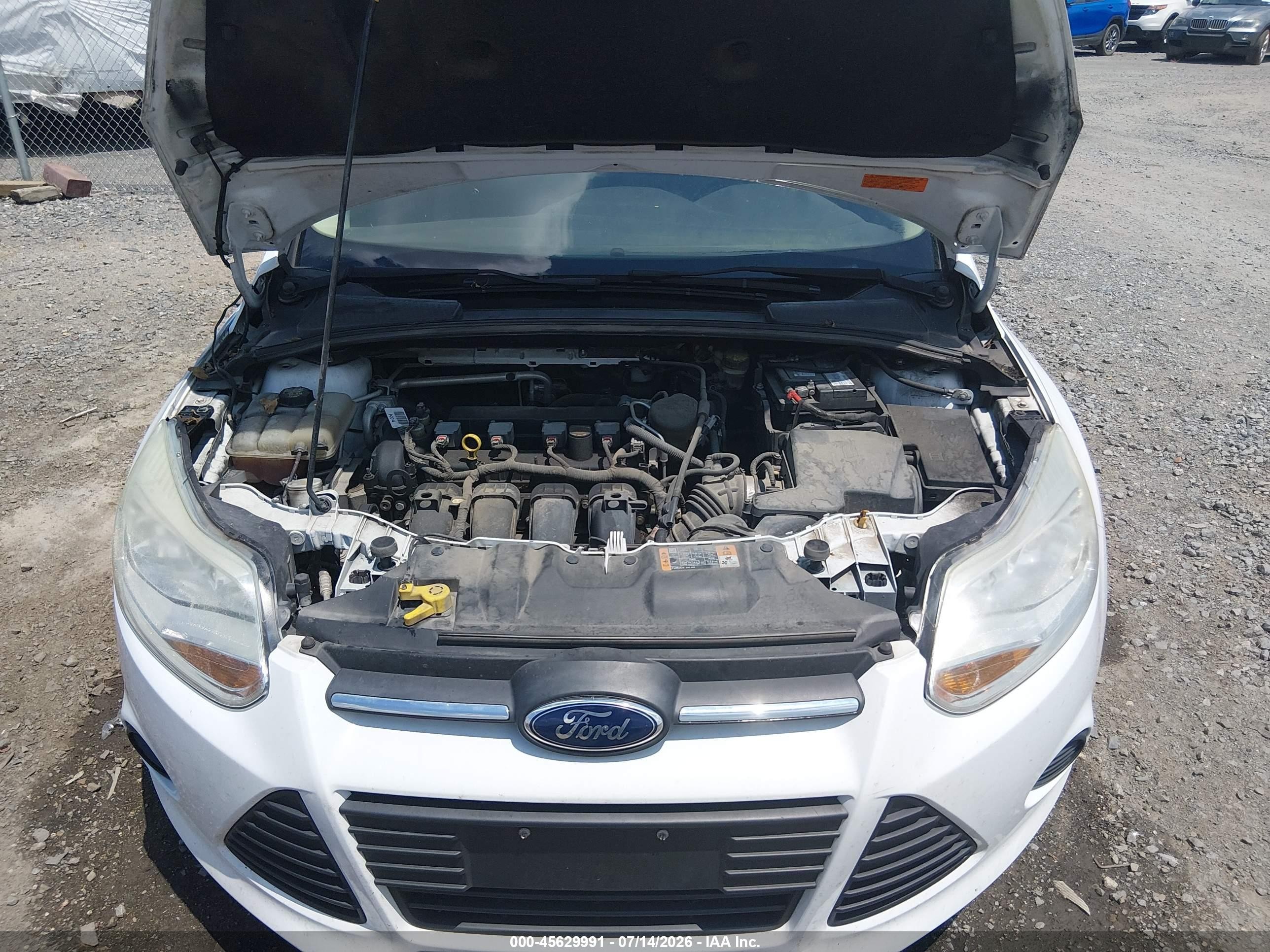 2014 Ford Focus Se White vin: 1FADP3K29EL460864