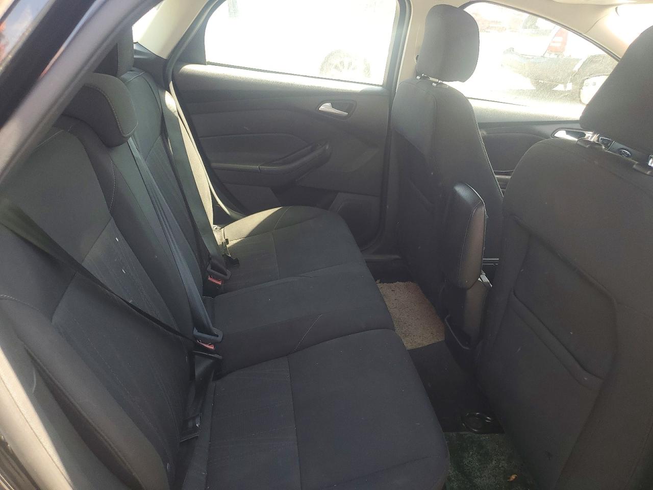 2015 Ford Focus Se Black vin: 1FADP3K29FL223826