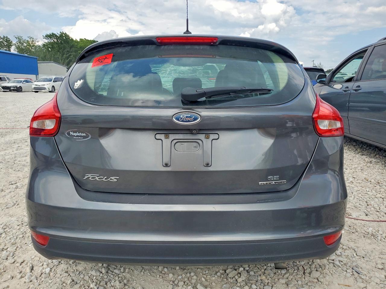 2015 Ford Focus Se Gray vin: 1FADP3K29FL250542