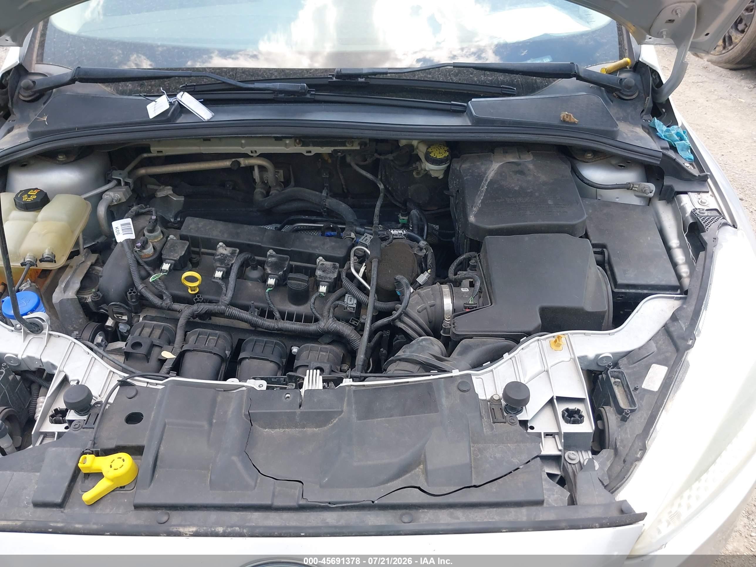 2015 Ford Focus Se Silver vin: 1FADP3K29FL328561