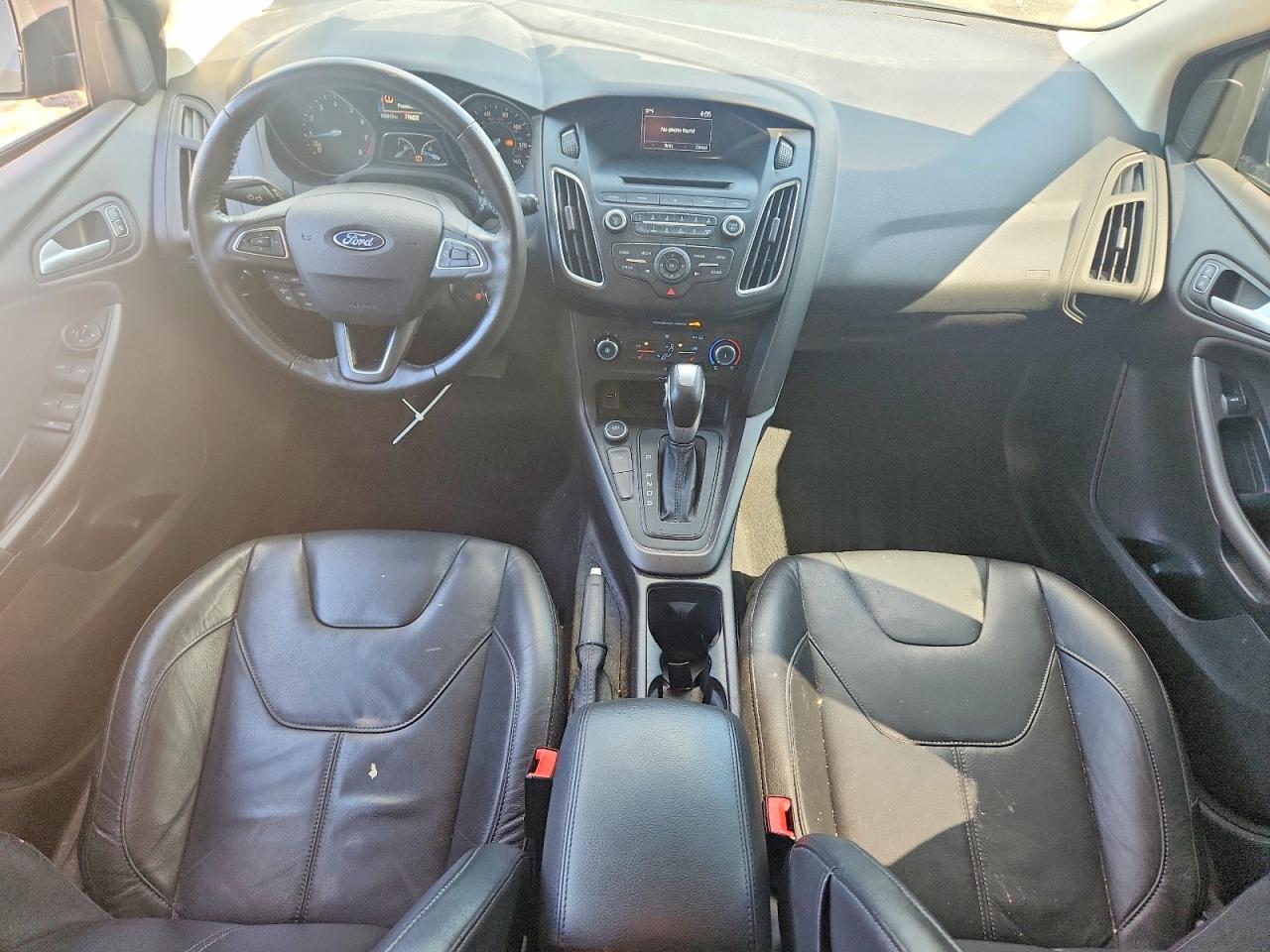 2015 Ford Focus Se Gray vin: 1FADP3K29FL338264