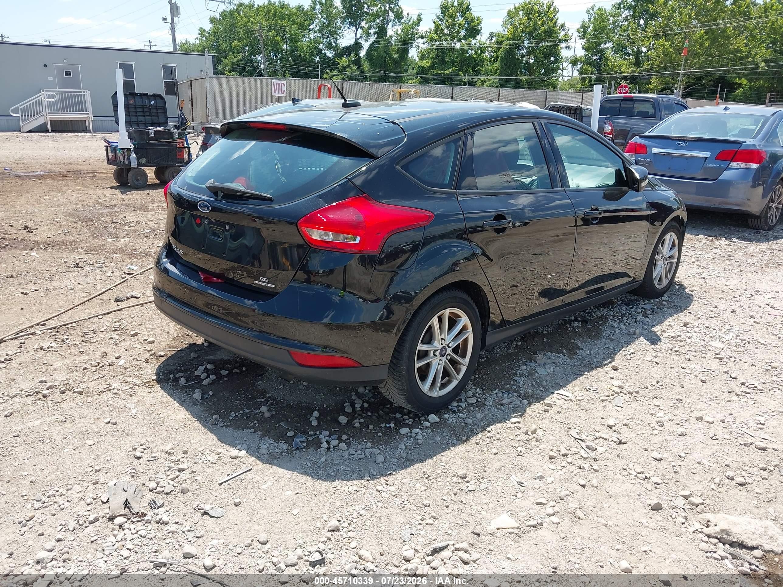 2015 Ford Focus Se Black vin: 1FADP3K29FL367540