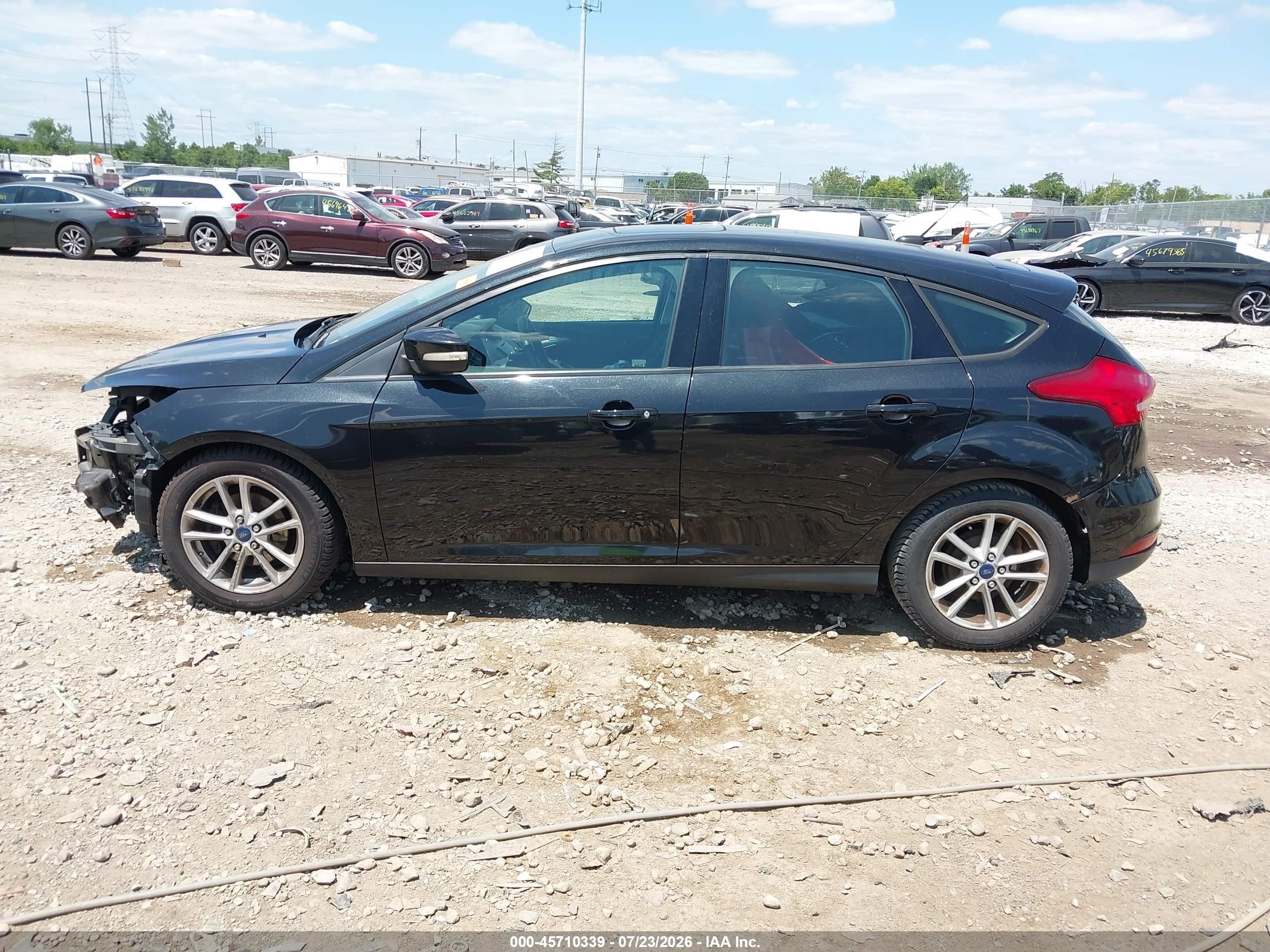 2015 Ford Focus Se Black vin: 1FADP3K29FL367540