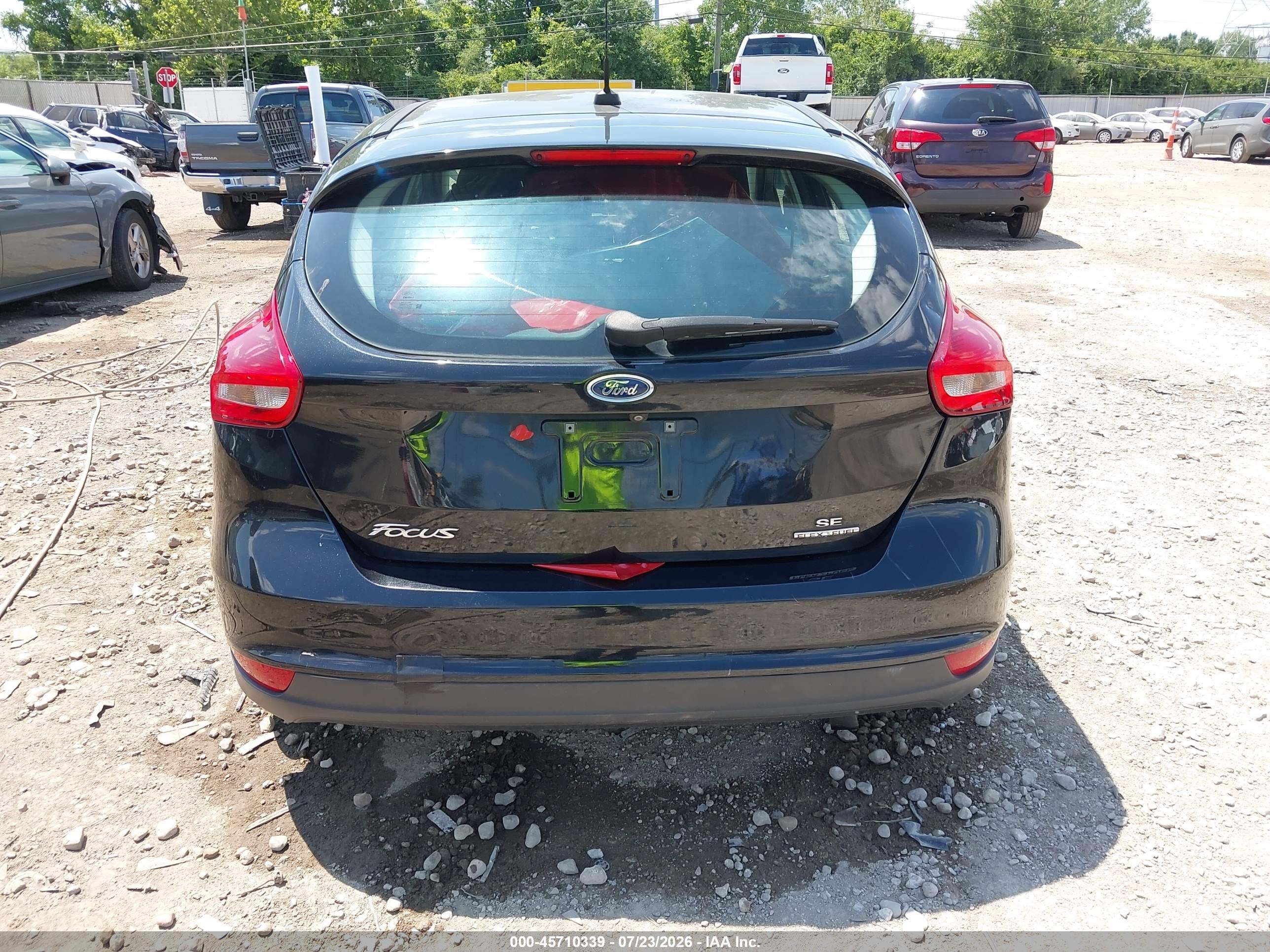2015 Ford Focus Se Black vin: 1FADP3K29FL367540