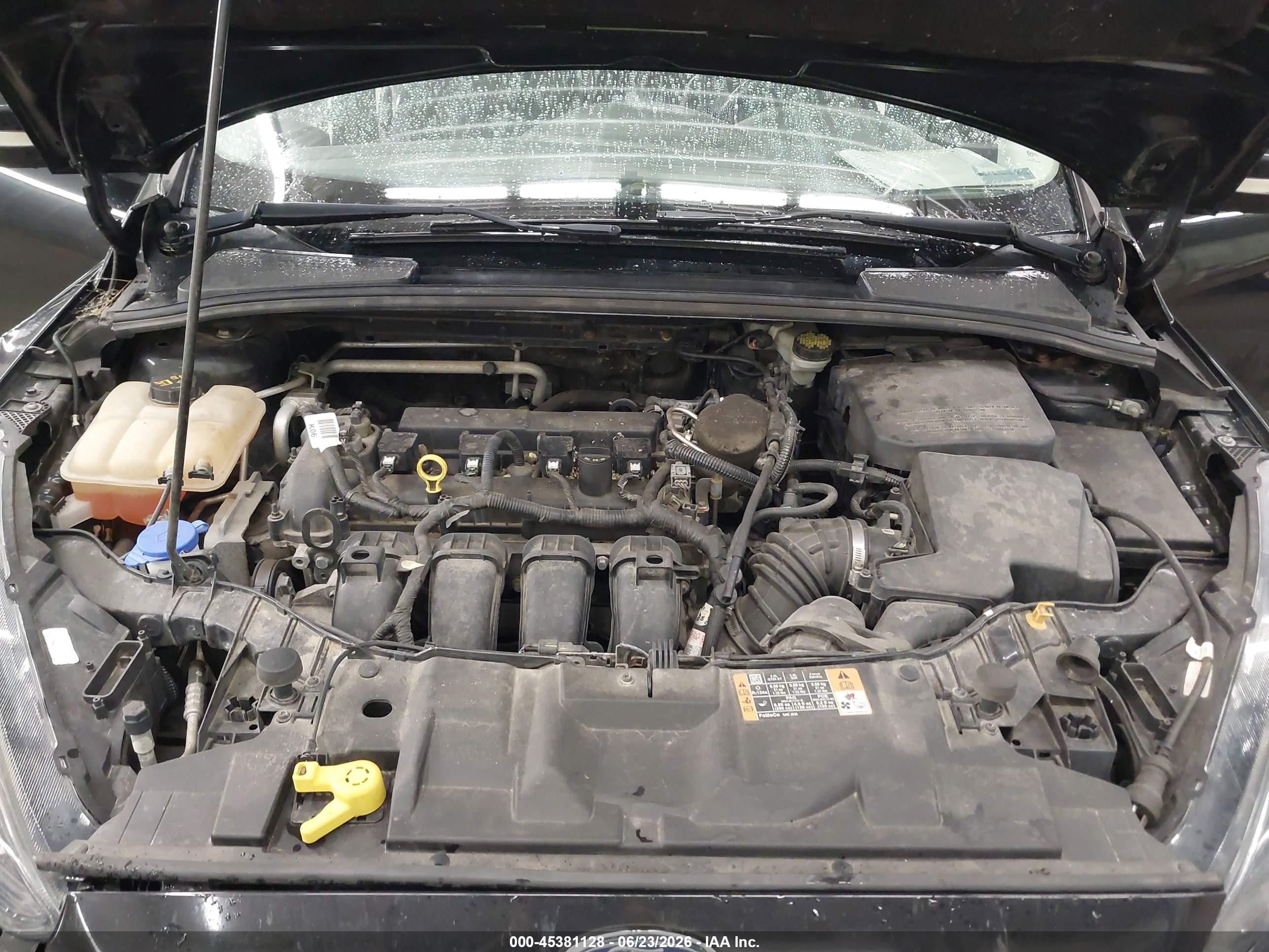2015 Ford Focus Se Dark Blue vin: 1FADP3K29FL375122